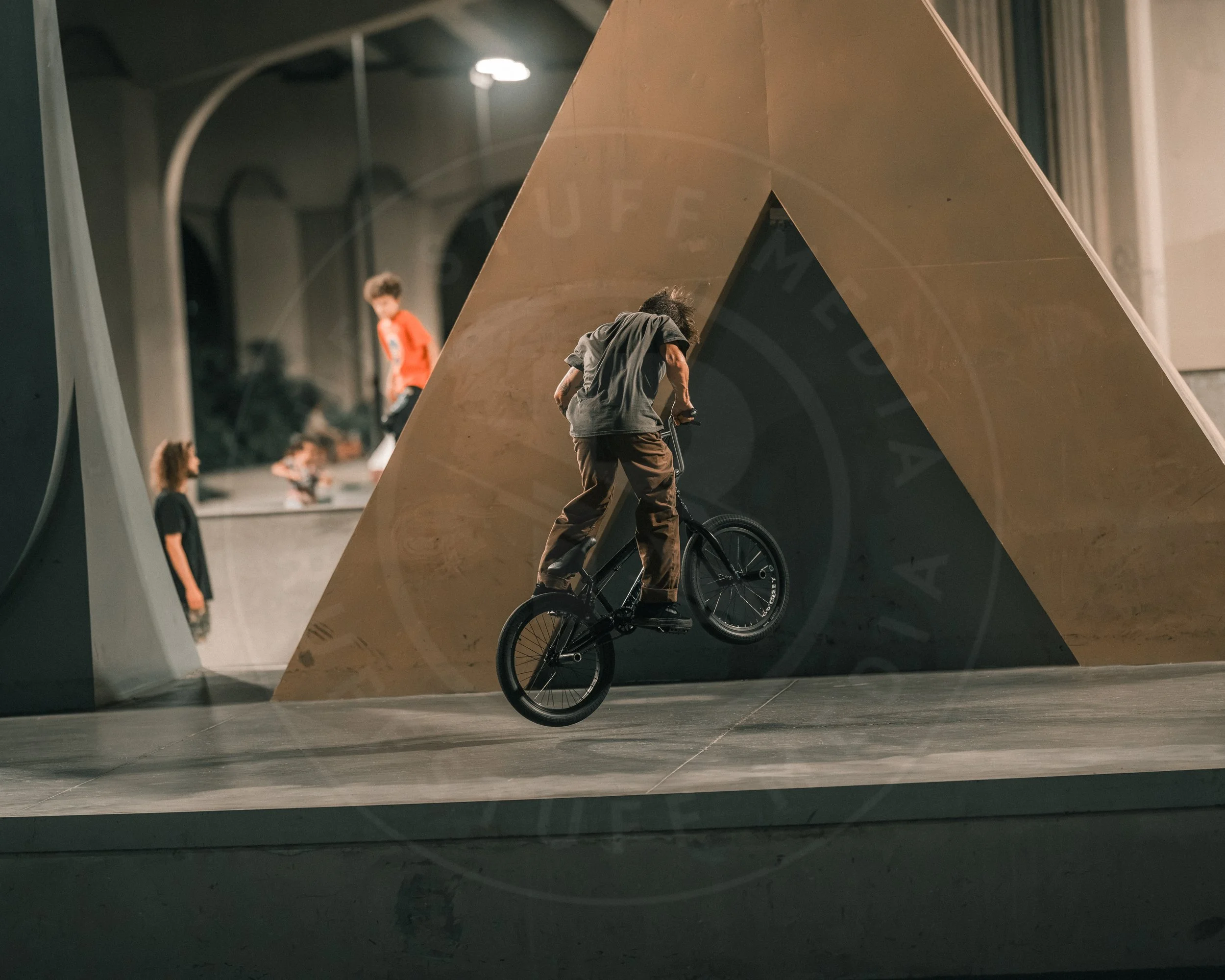 Skate Park 260822-180.JPG