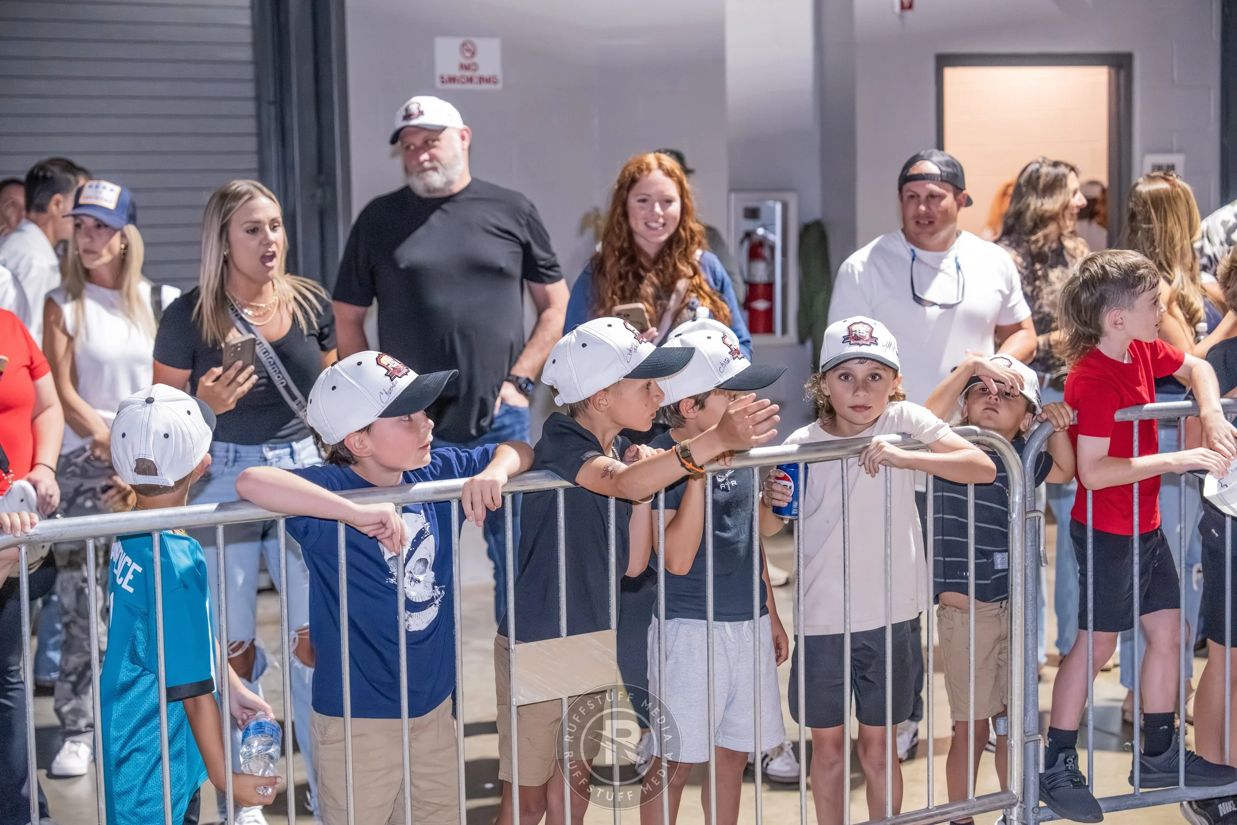 Sharks 260417-13_resize.JPG