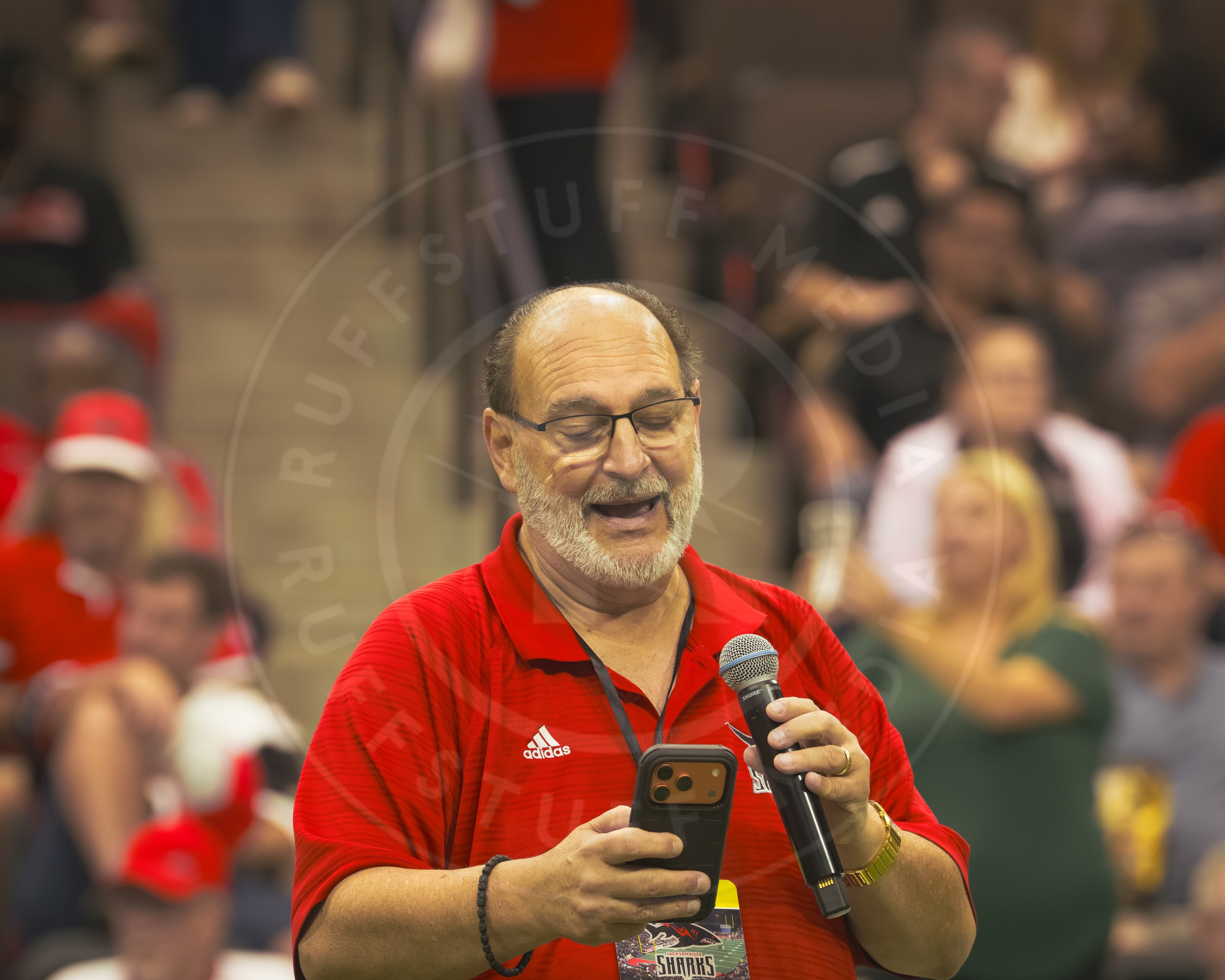 Sharks 260801-102.JPG