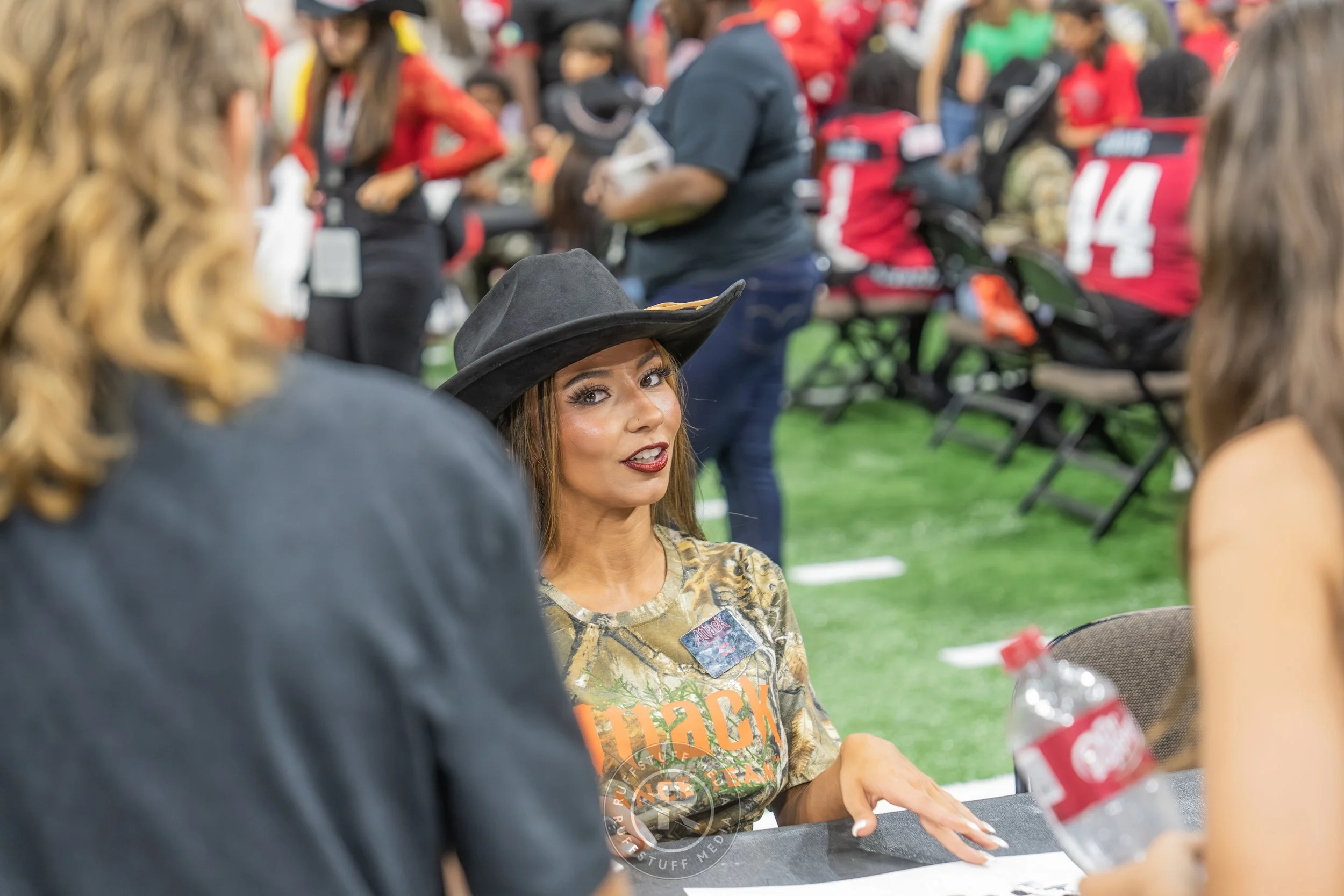 Sharks 260417-561_resize.JPG