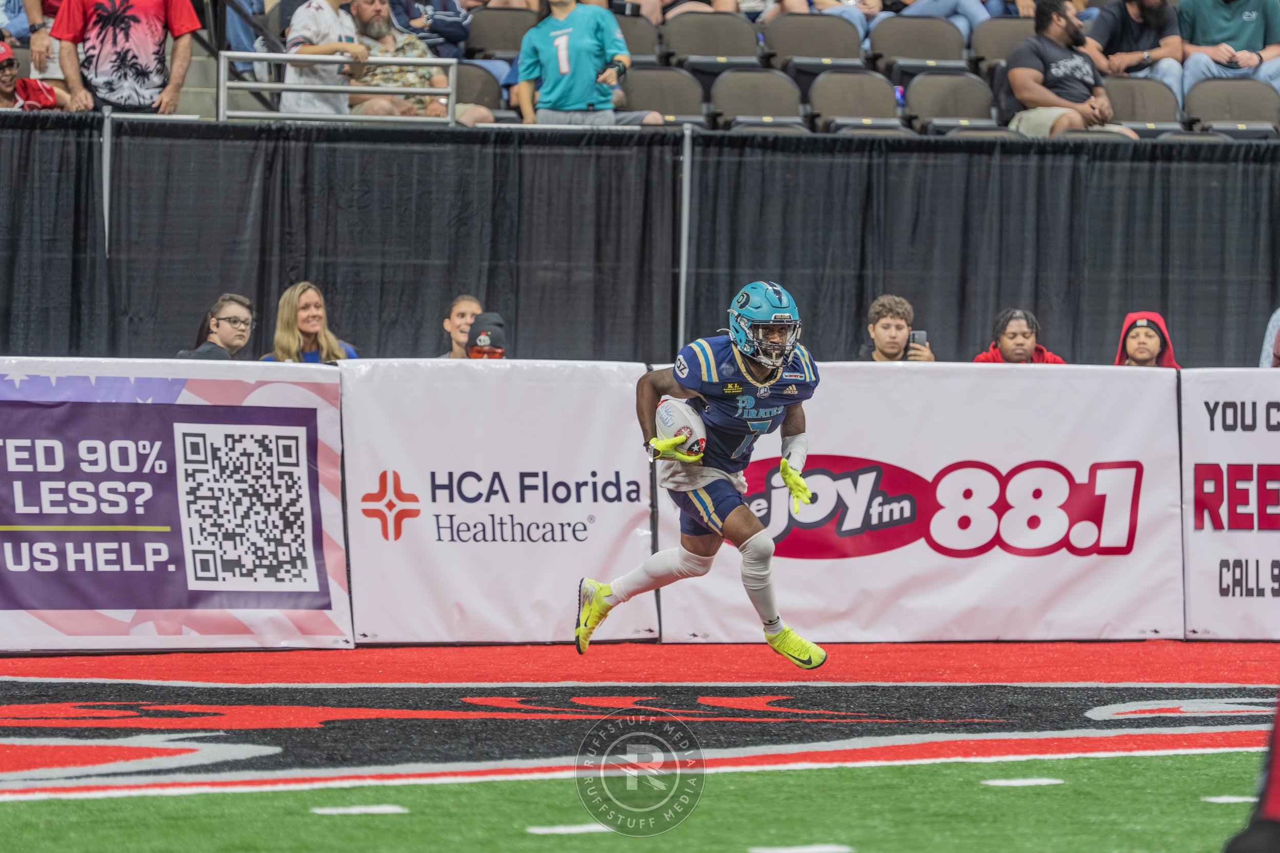 Sharks 260417-337.JPG
