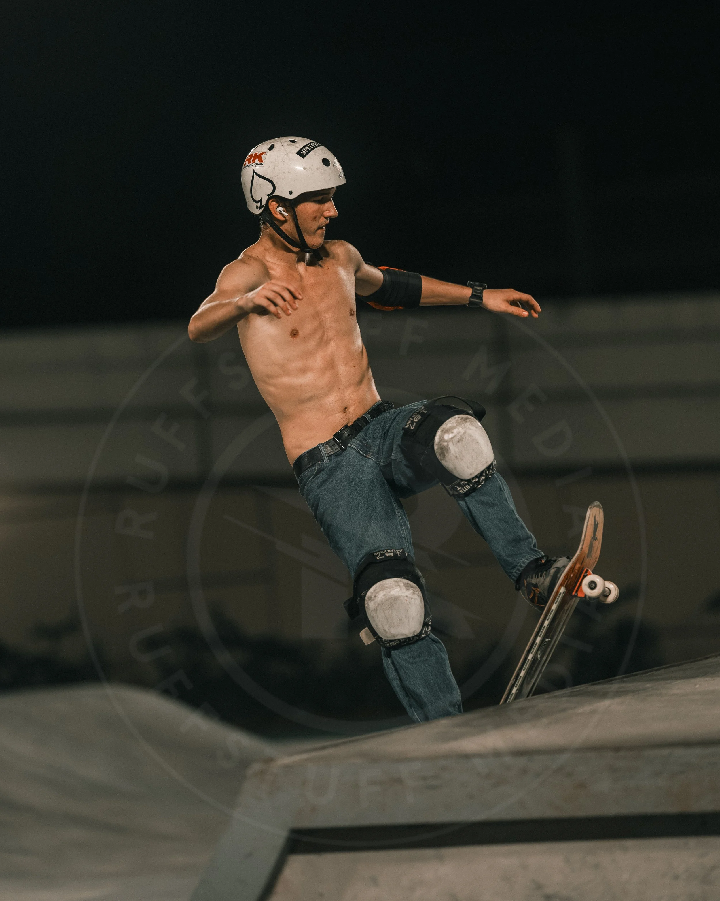 Skate Park 260822-31.JPG