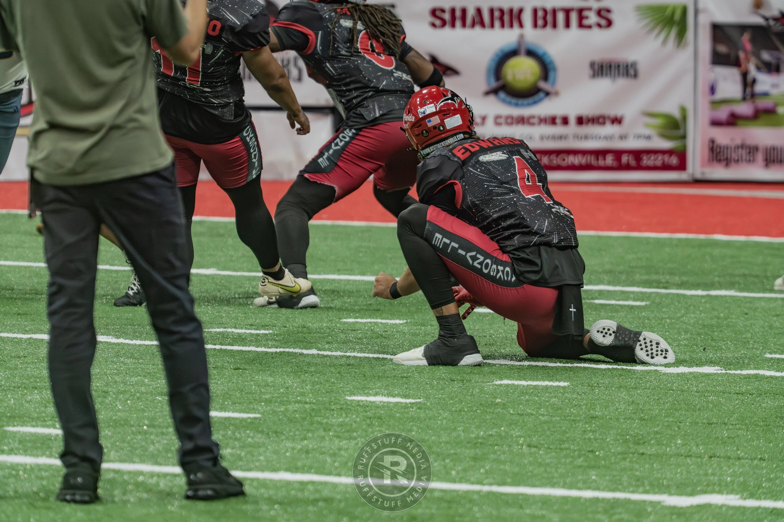 Sharks 260530-675.JPG