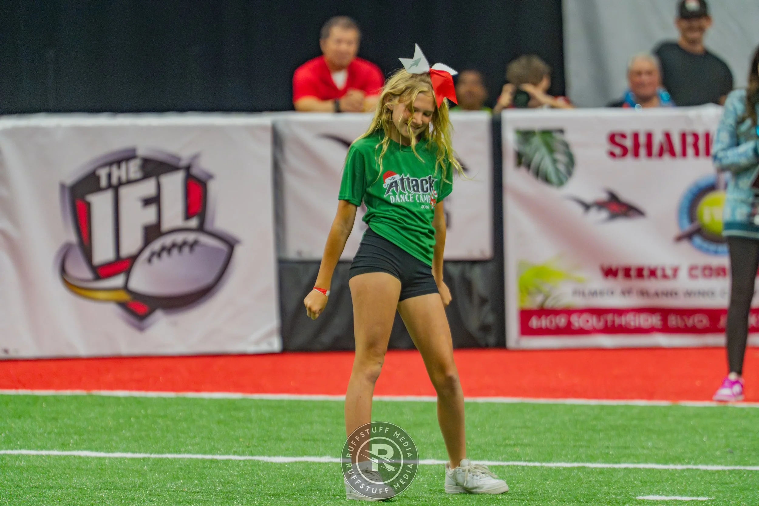 Sharks 260606-312.jpg
