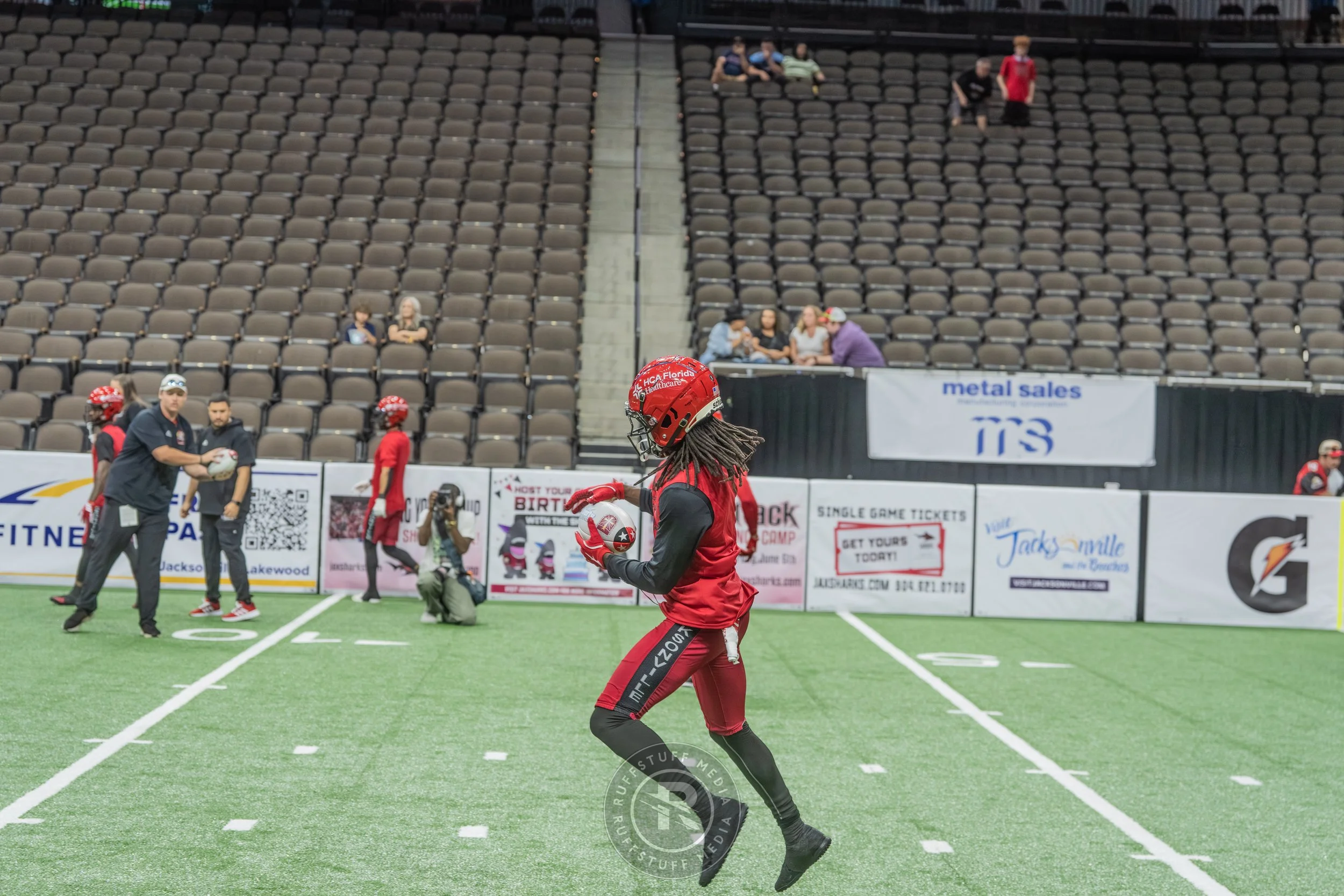 Sharks 260417-68.JPG