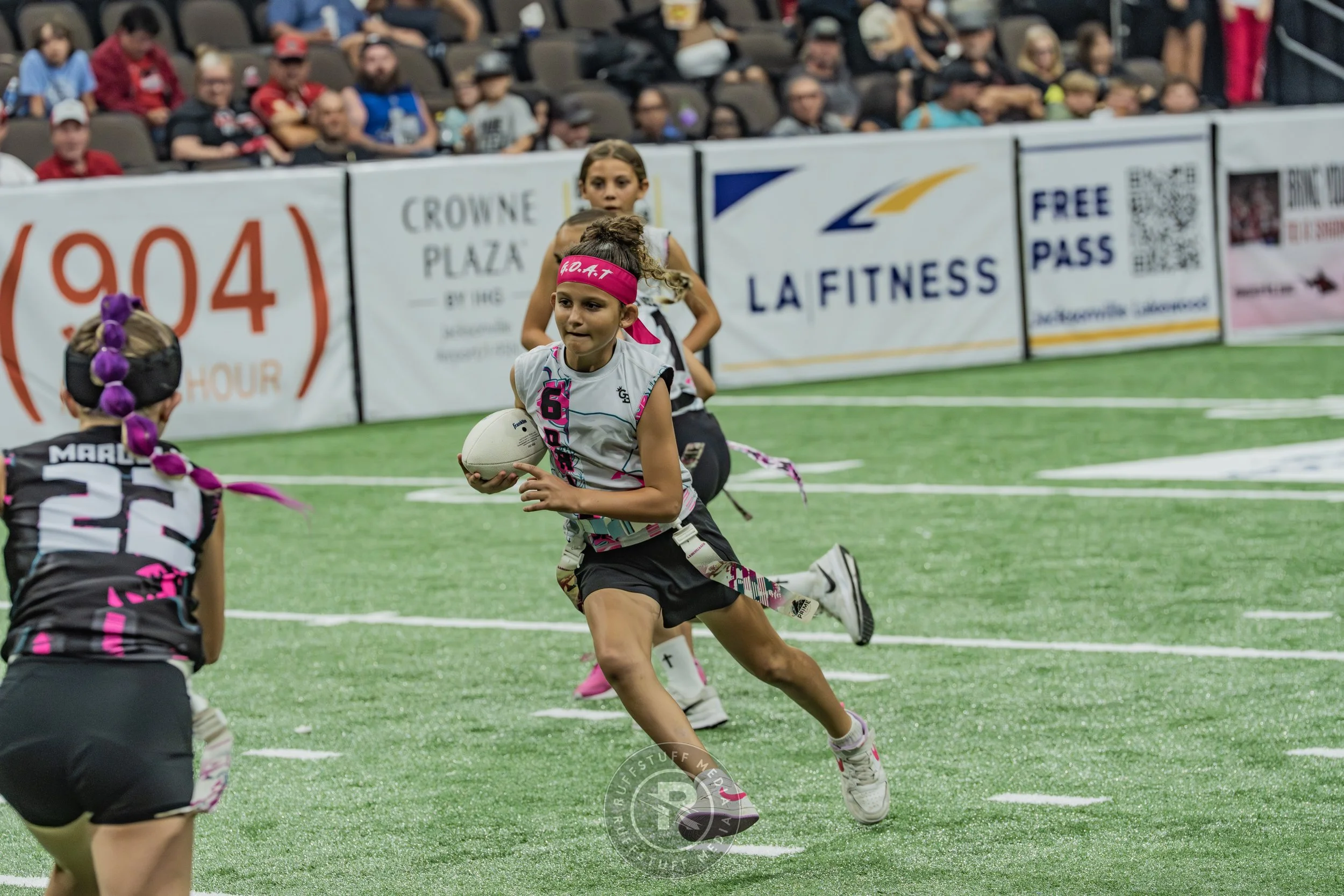 Sharks 260530-366.JPG