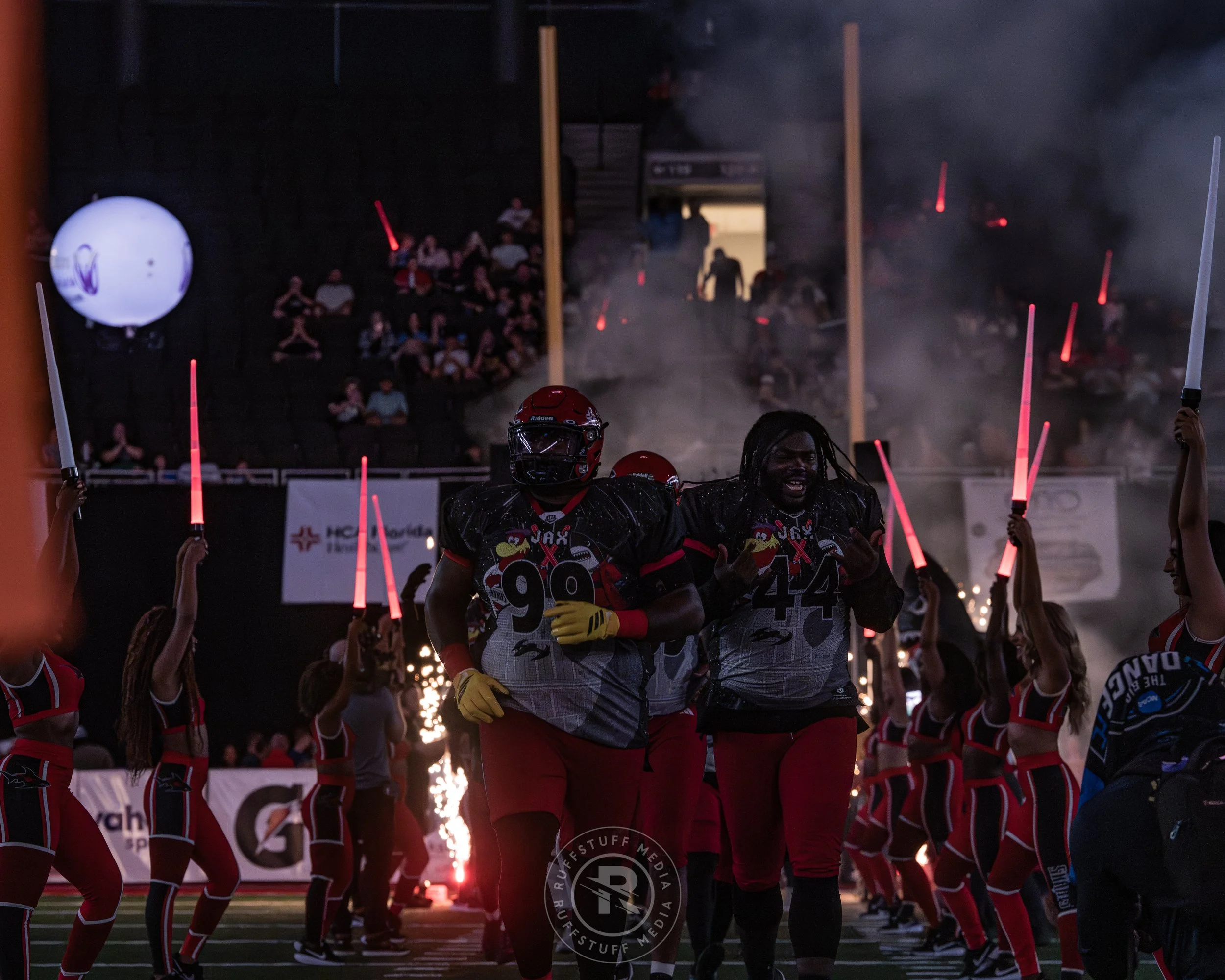 Sharks 260530-107.JPG