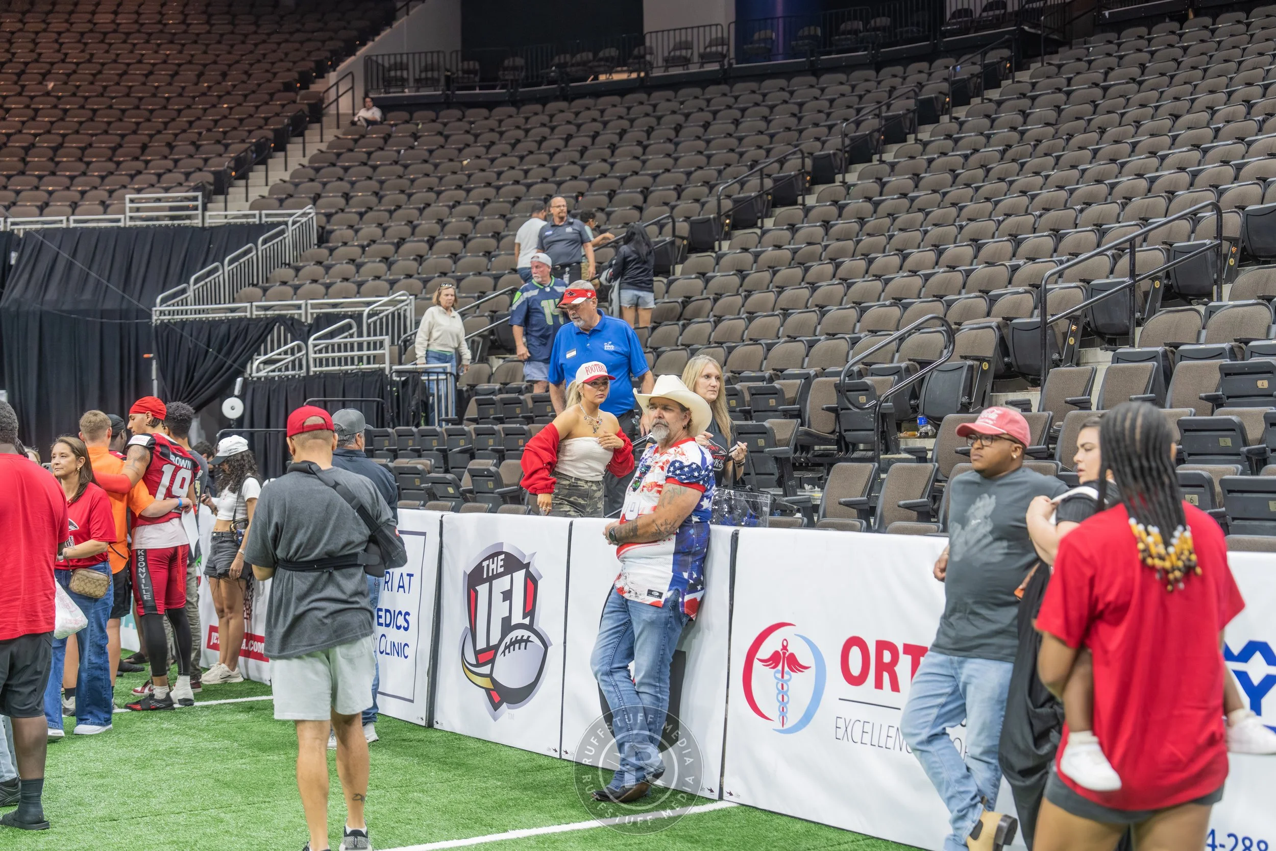 Sharks 260417-582_resize.JPG