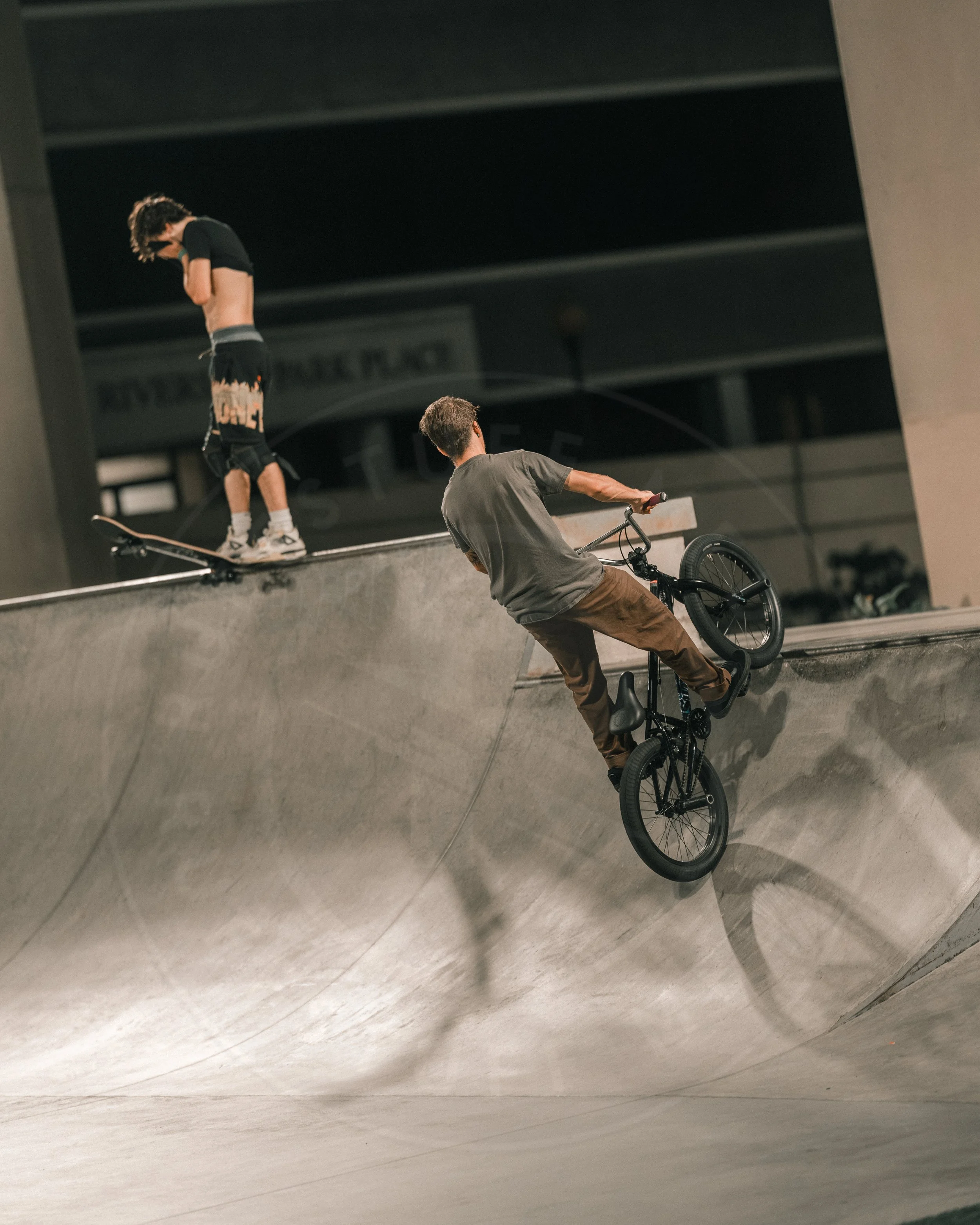 Skate Park 260822-14.JPG