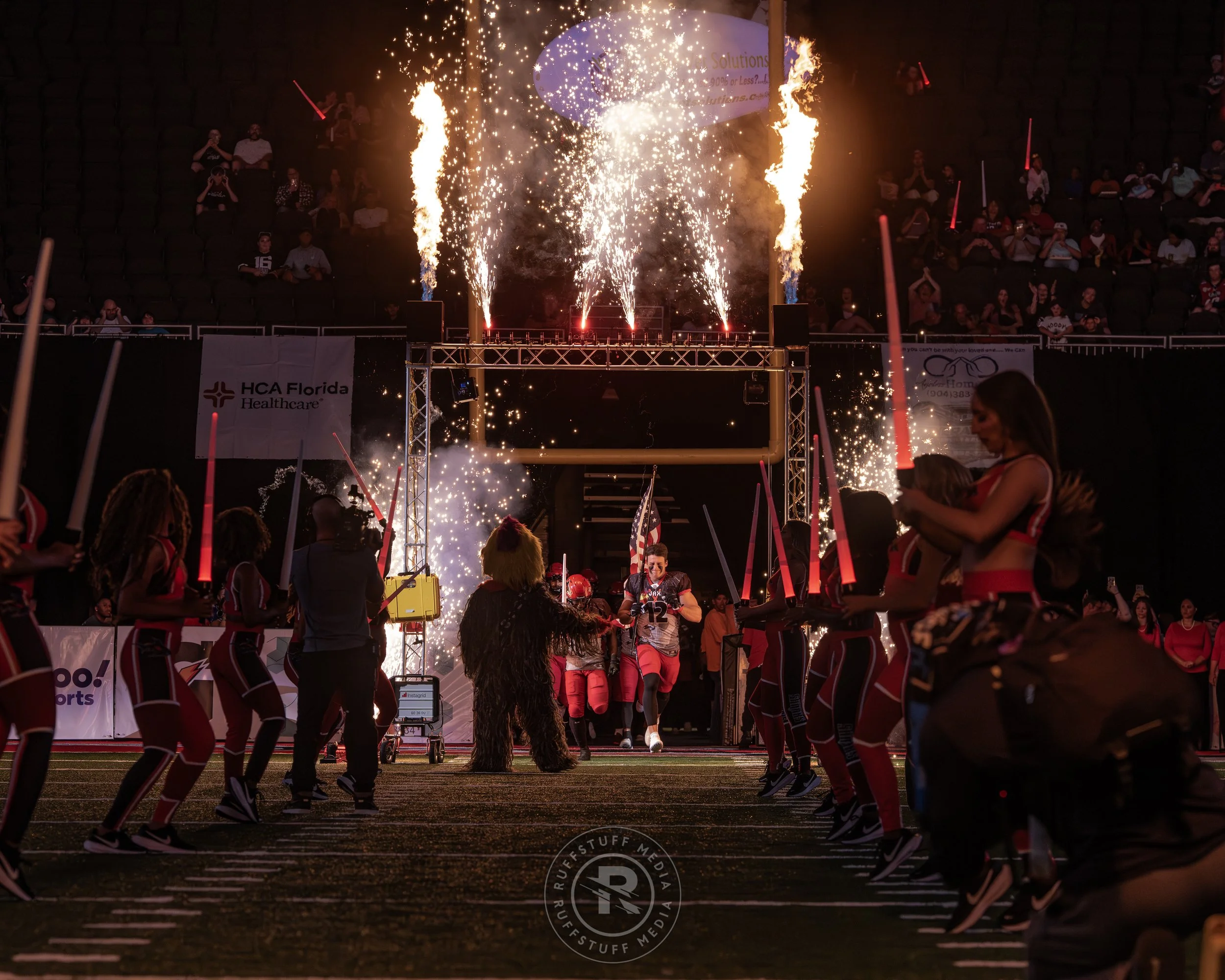 Sharks 260530-77.JPG