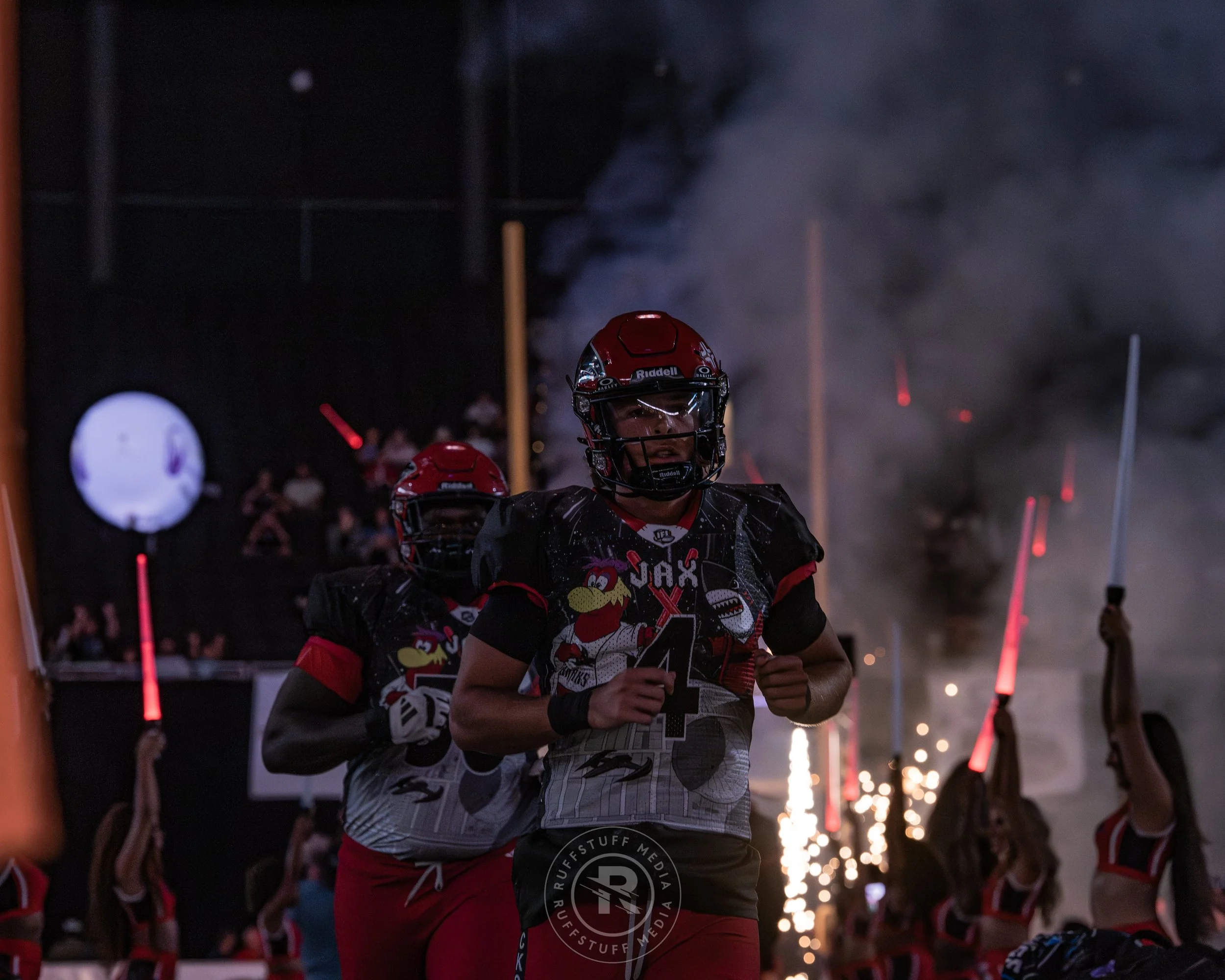Sharks 260530-104.JPG