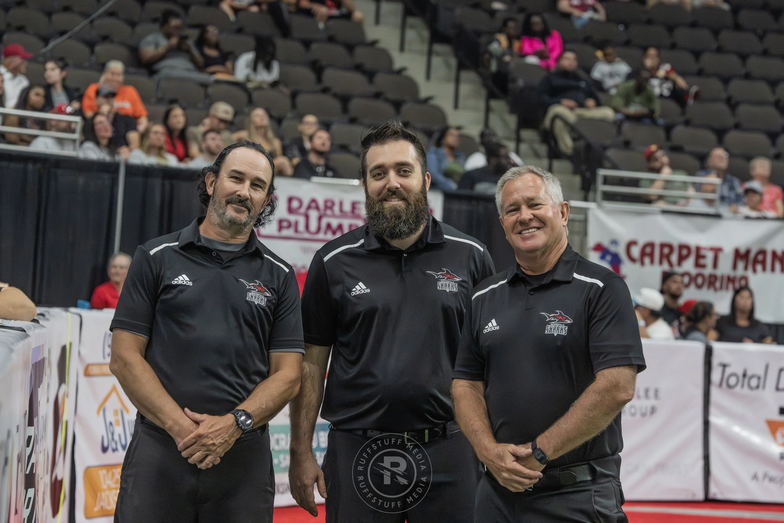 Sharks 260509-171_resize.JPG