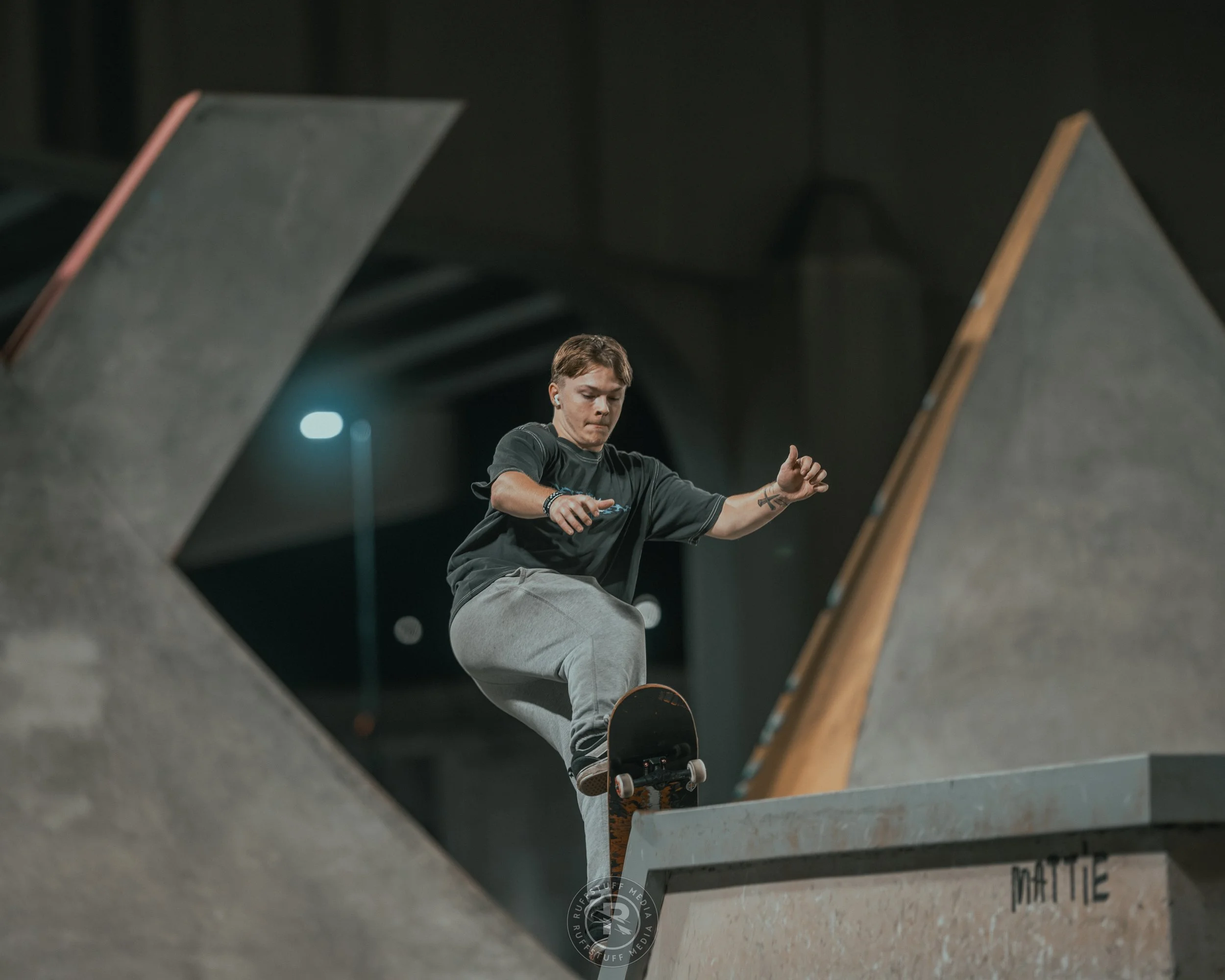 Skate Park 260101-32.JPG