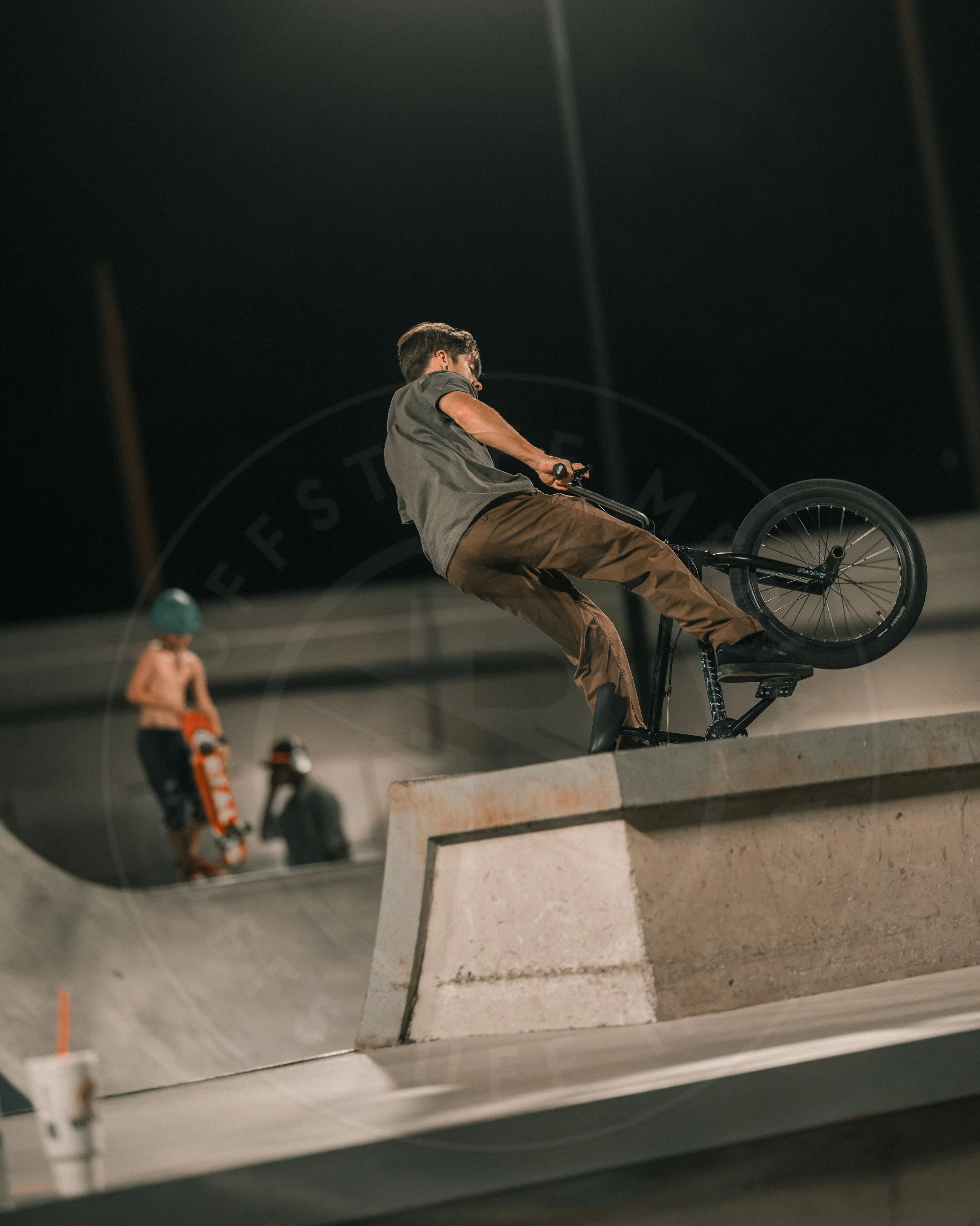 Skate Park 260822-33.JPG