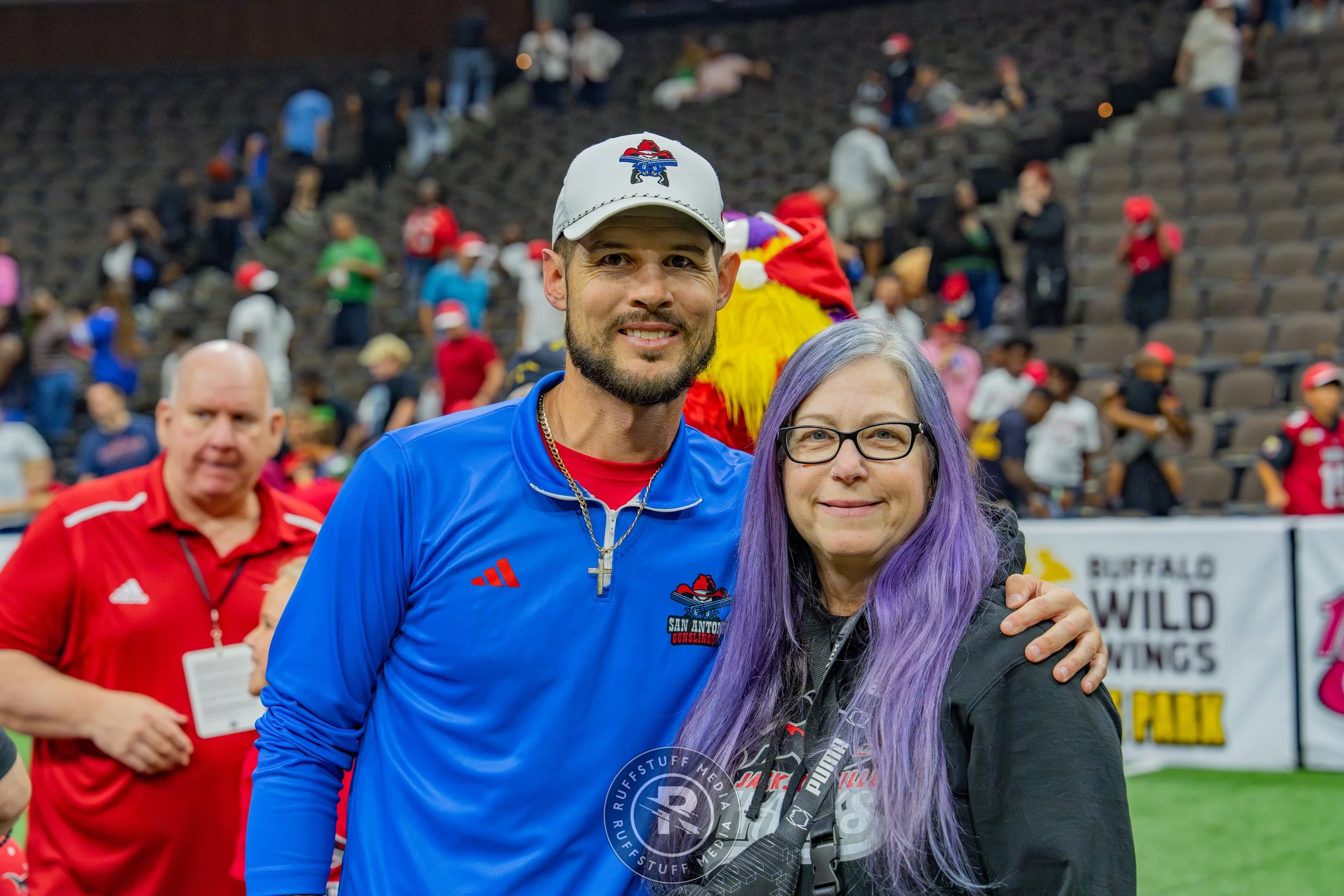 Sharks 260606-477.jpg