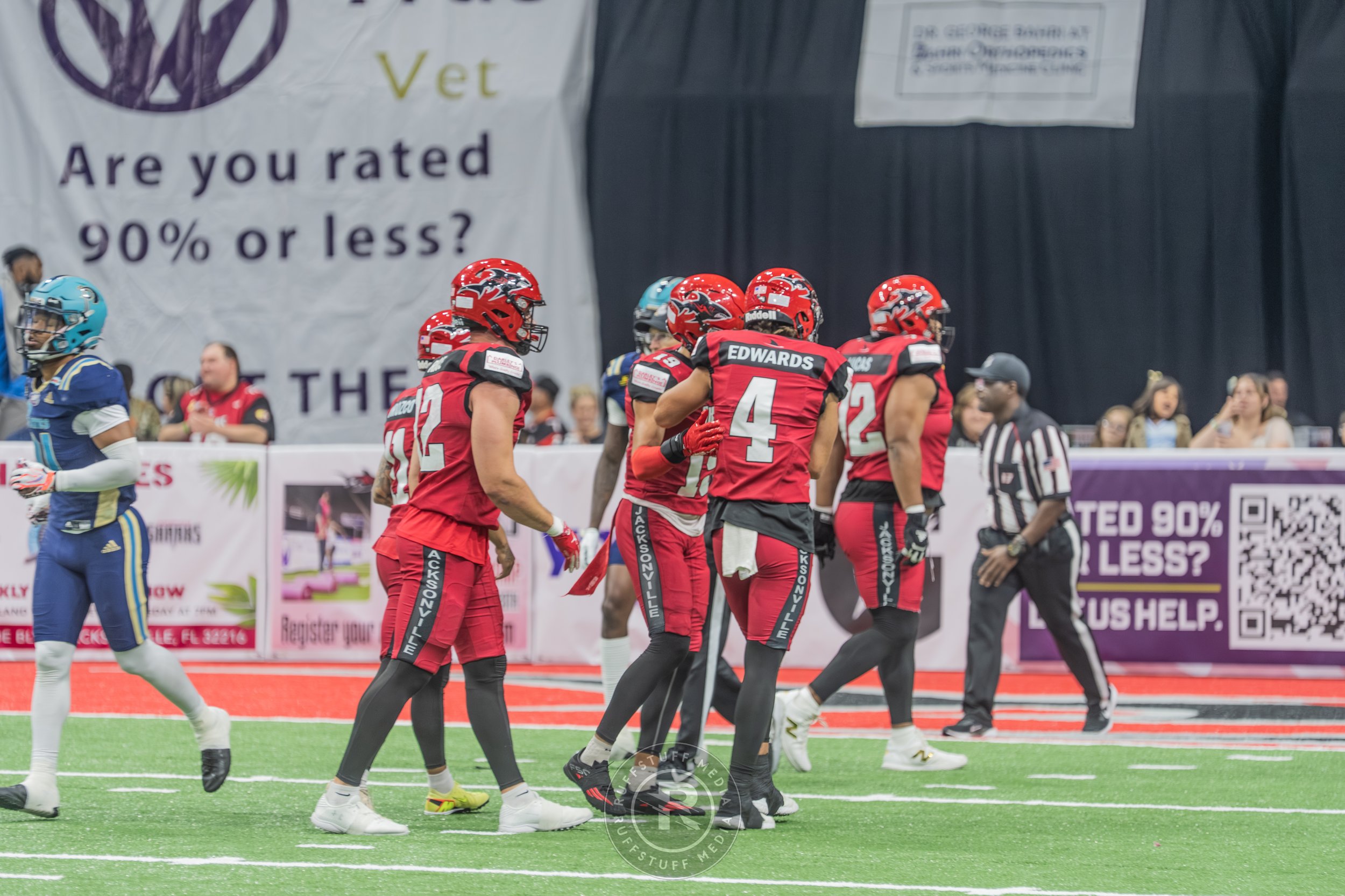 Sharks 260417-175.JPG