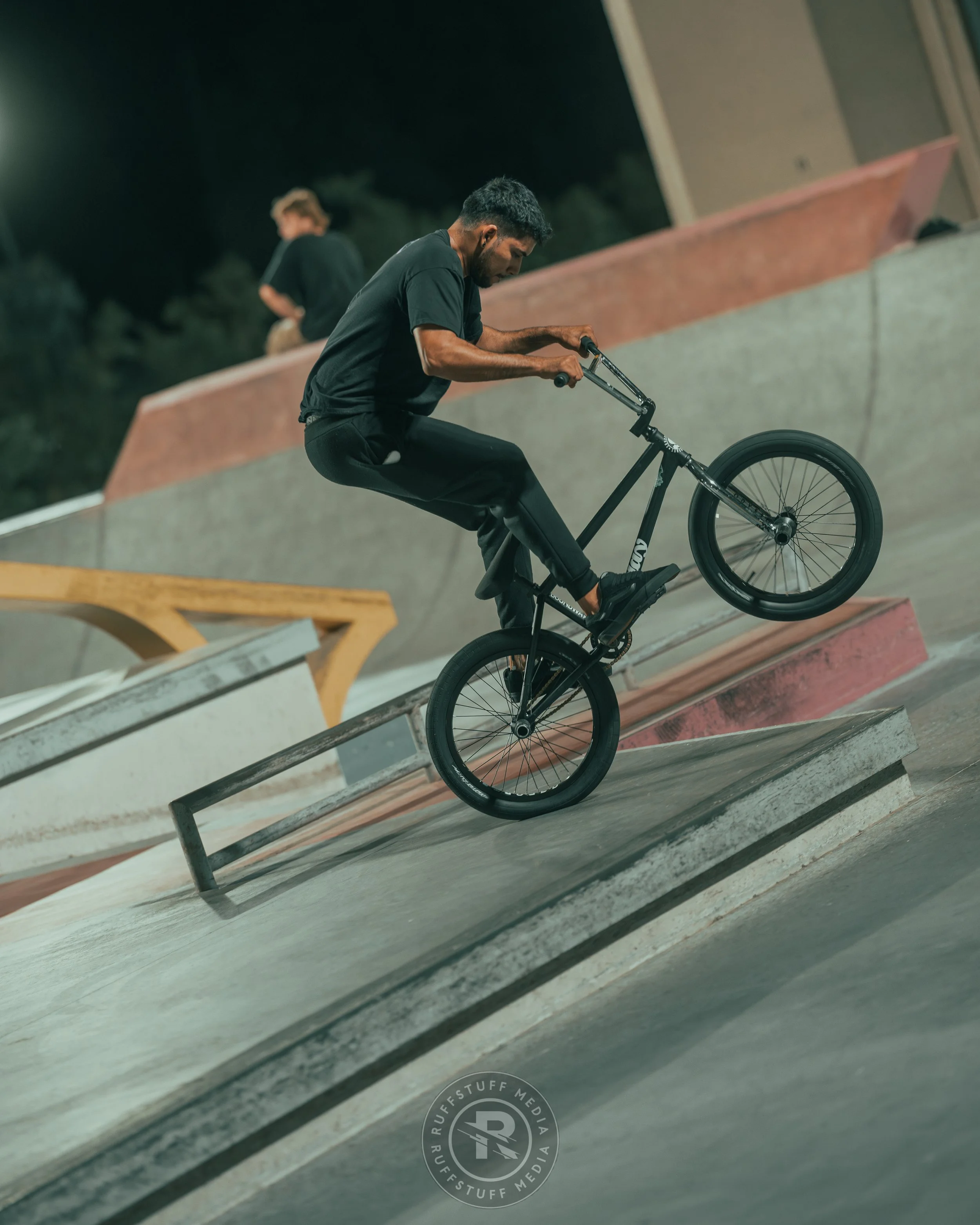 Skate Park 260522-111.JPG