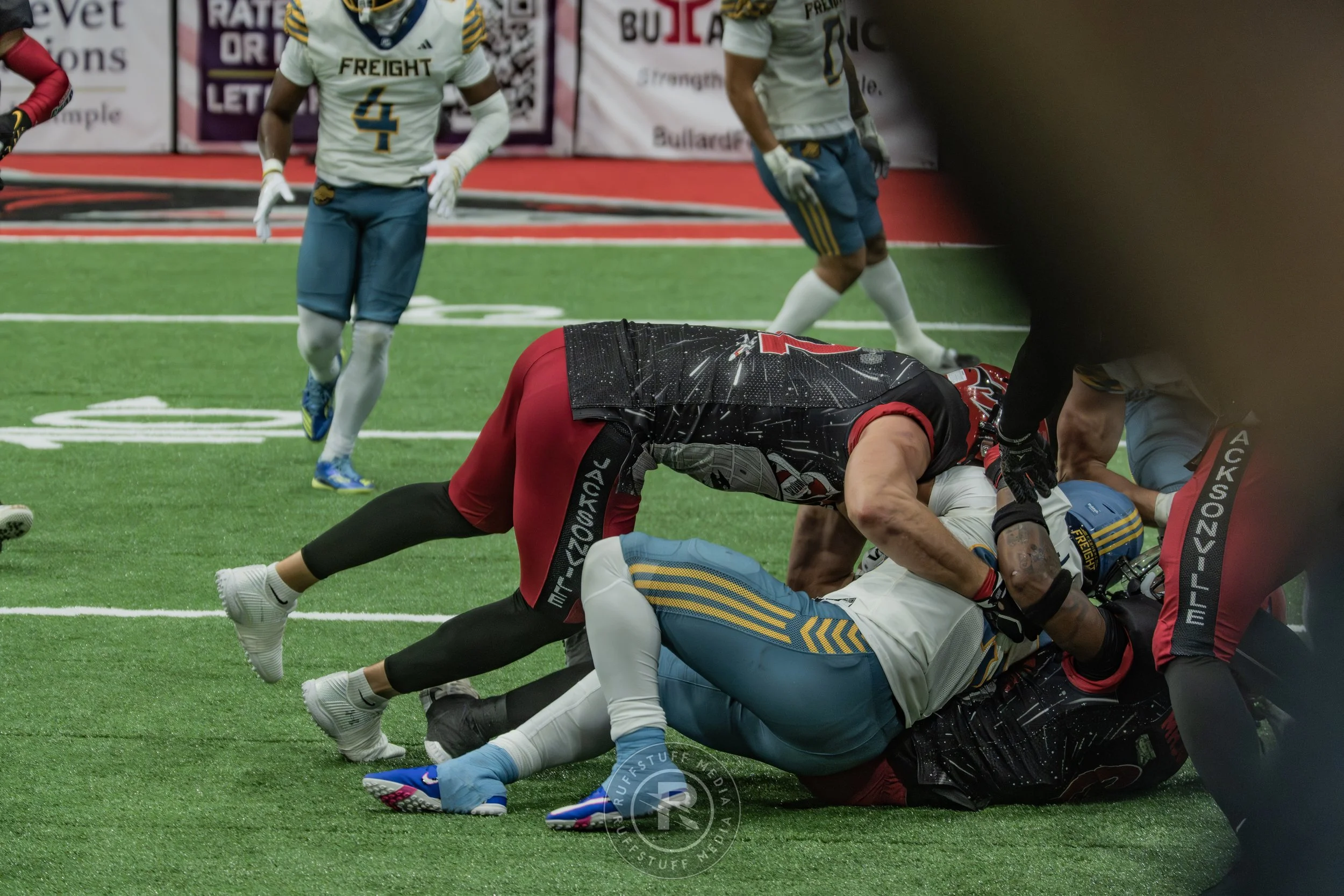 Sharks 260530-688.JPG