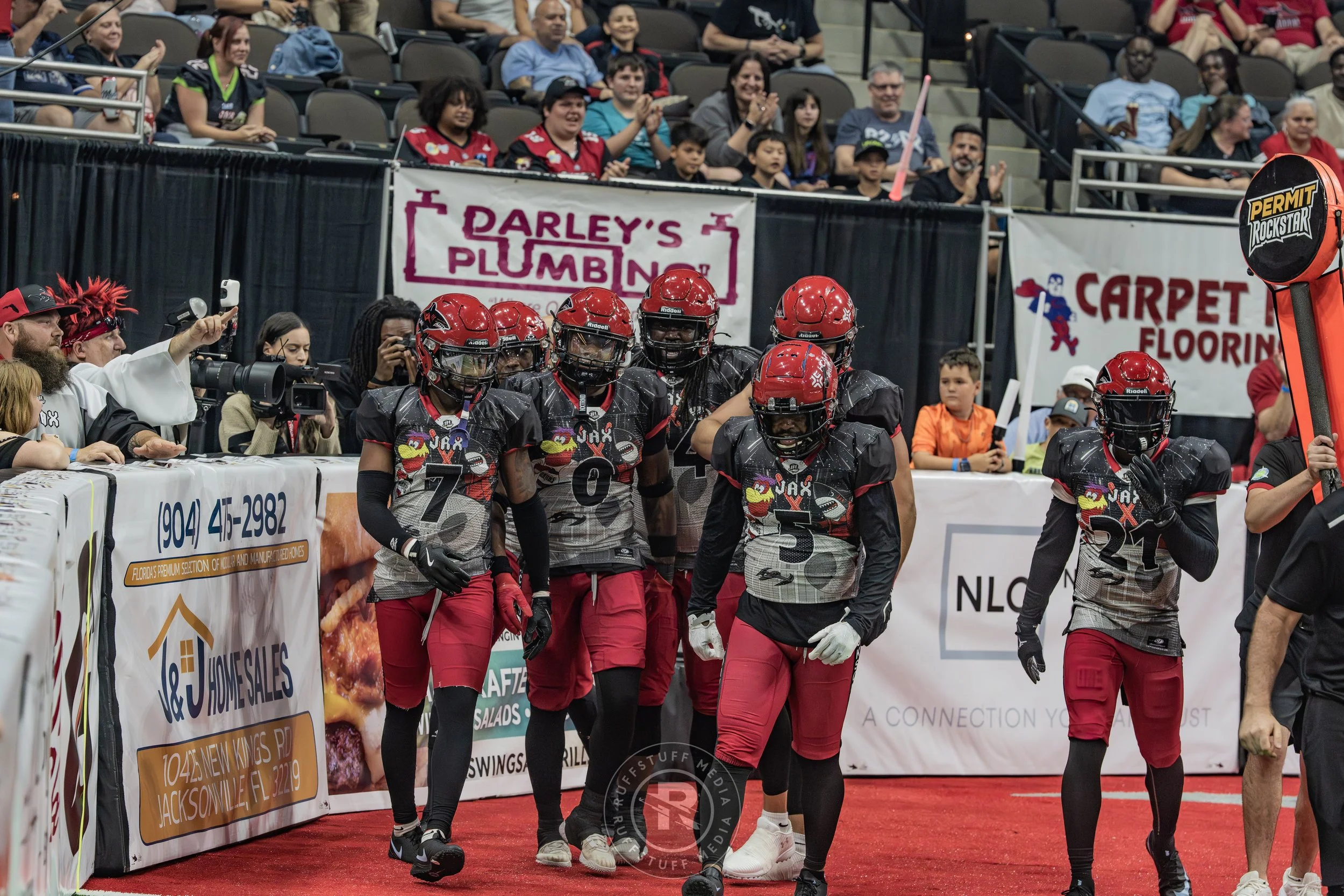 Sharks 260530-167.JPG