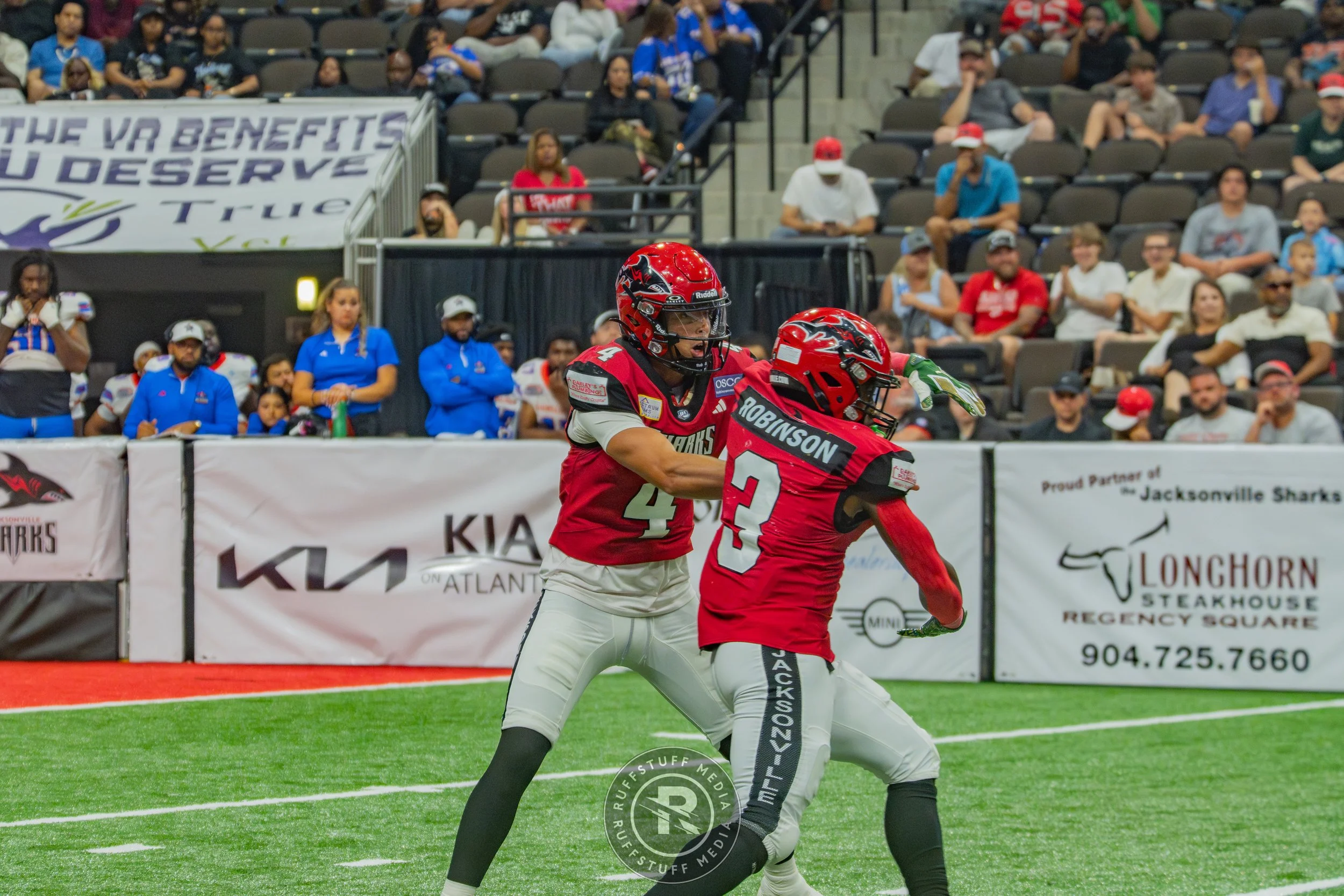 Sharks 260606-411.jpg