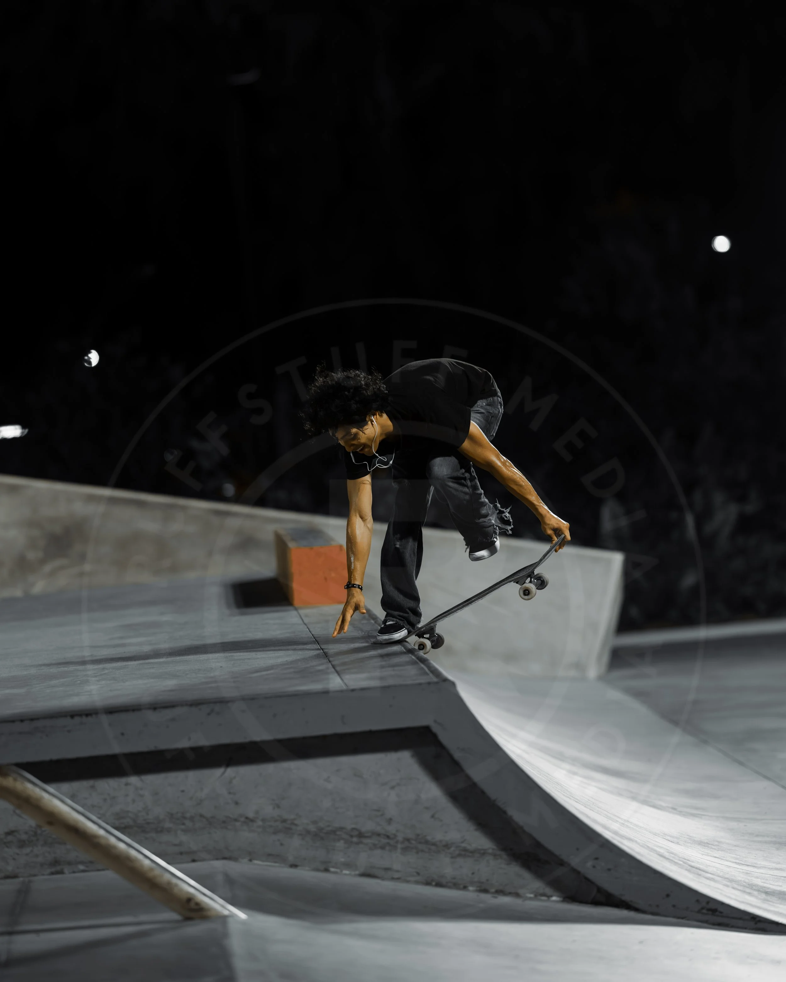 Skate Park 260829-119.JPG