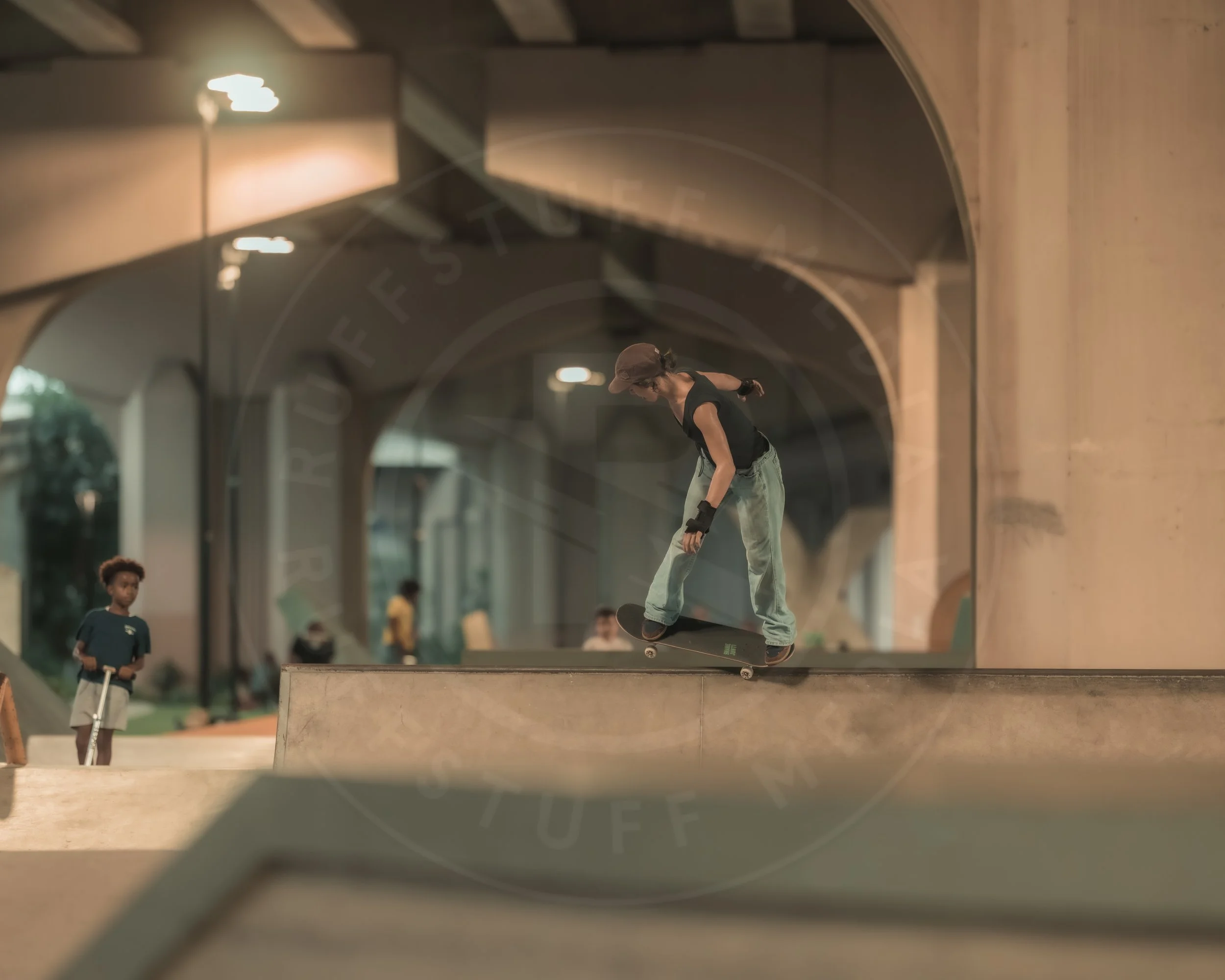 Skate Park 260904-94.JPG