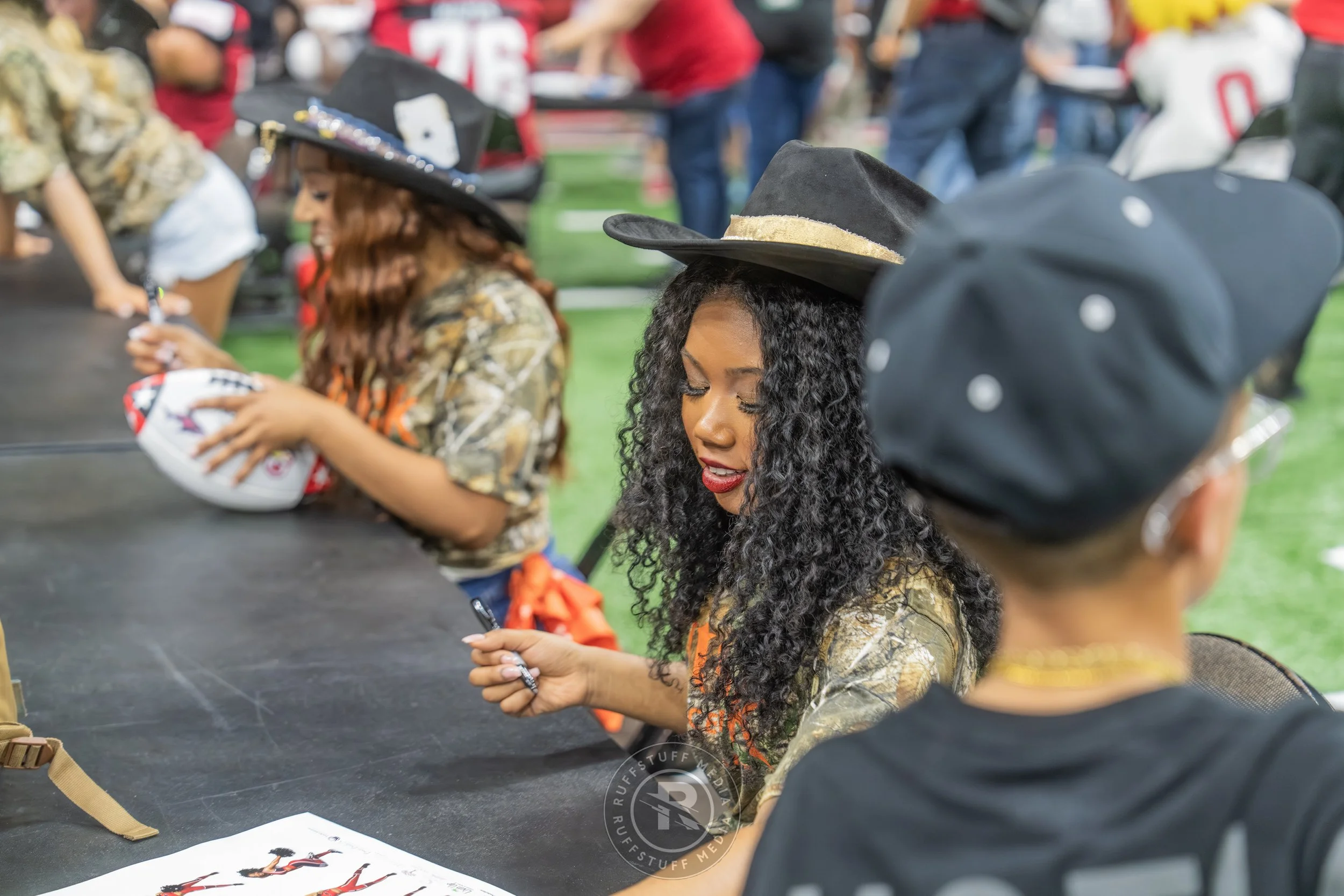 Sharks 260417-554_resize.JPG