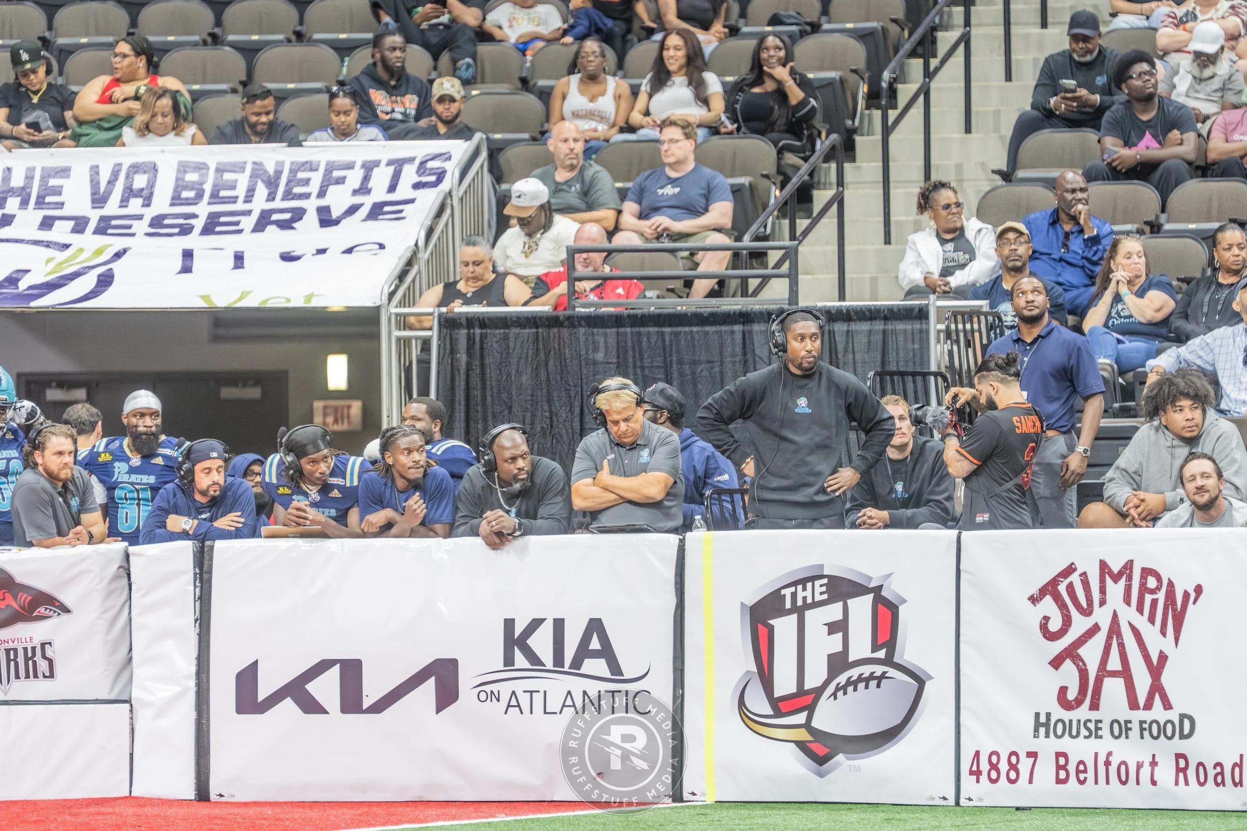 Sharks 260417-427.JPG