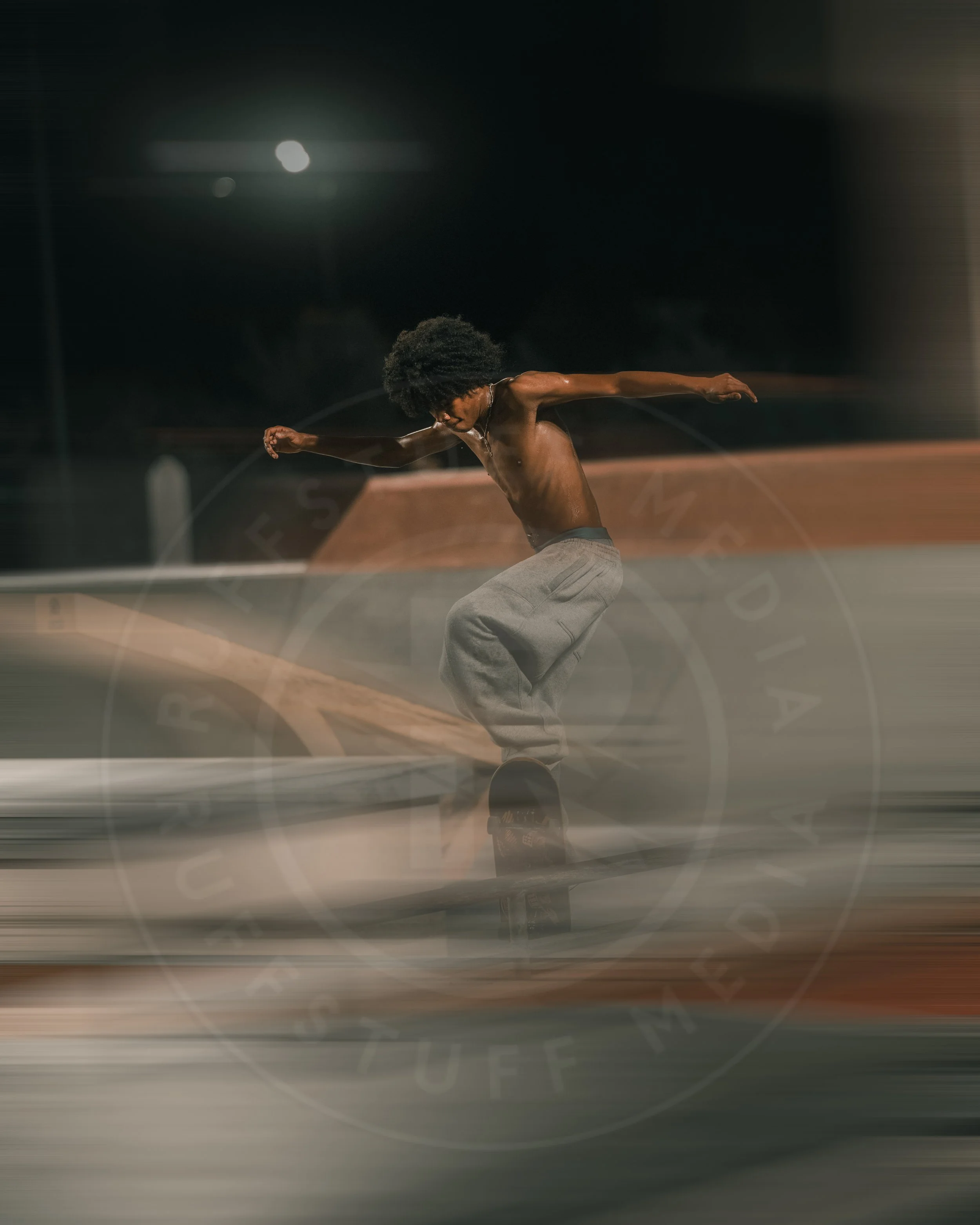 Skate Park 260822-165.JPG