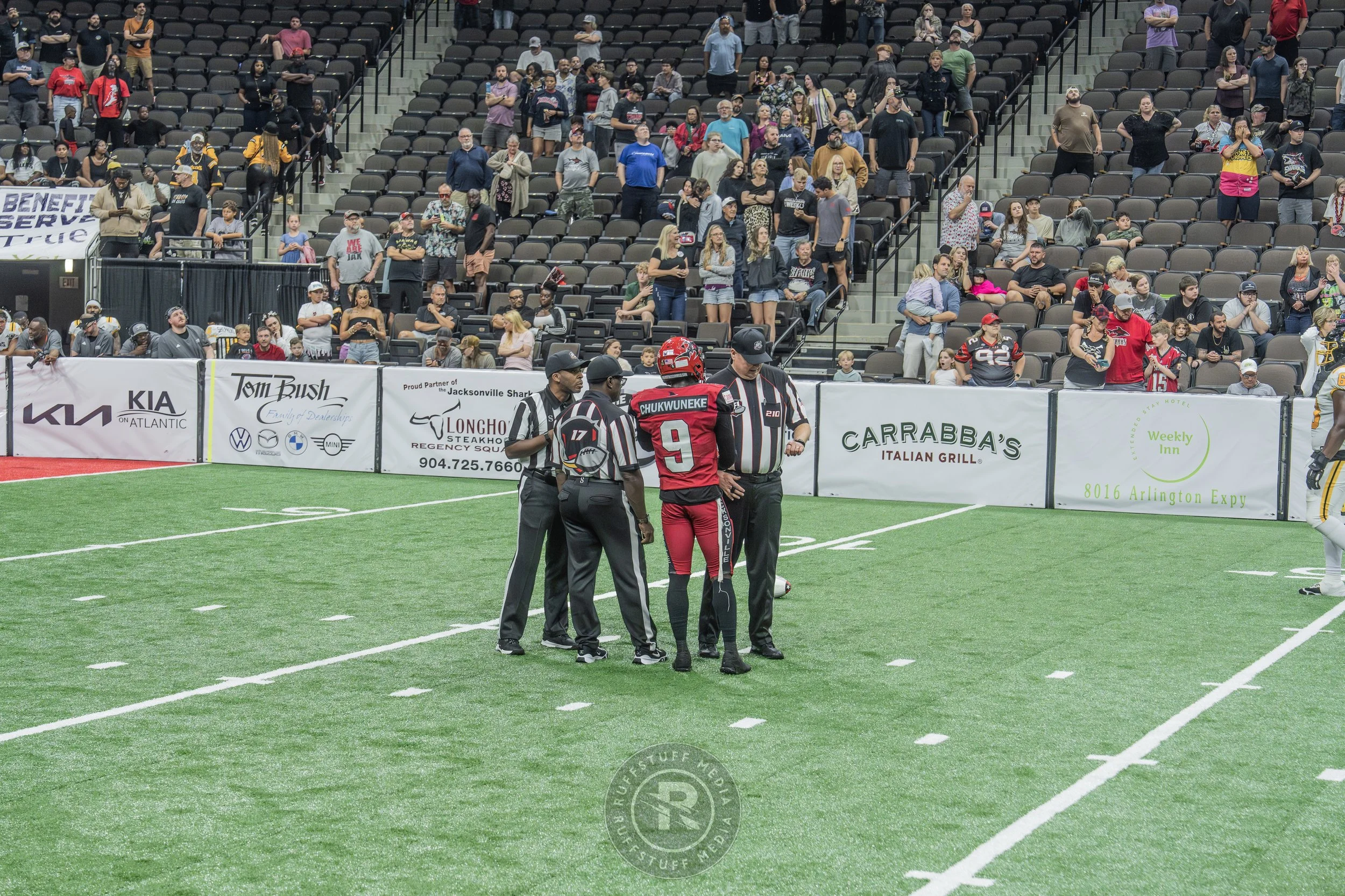 Sharks 260509-576_resize.JPG