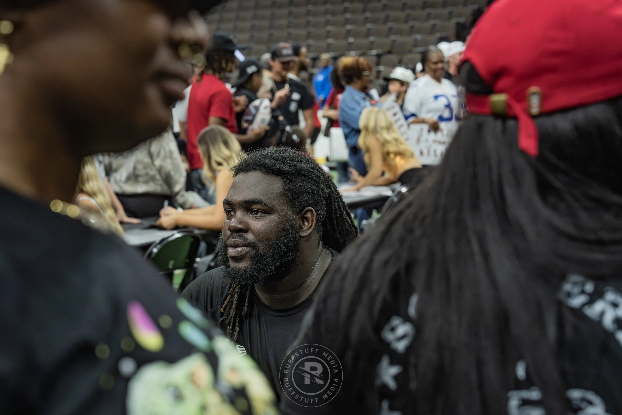 Sharks 260530-736.JPG