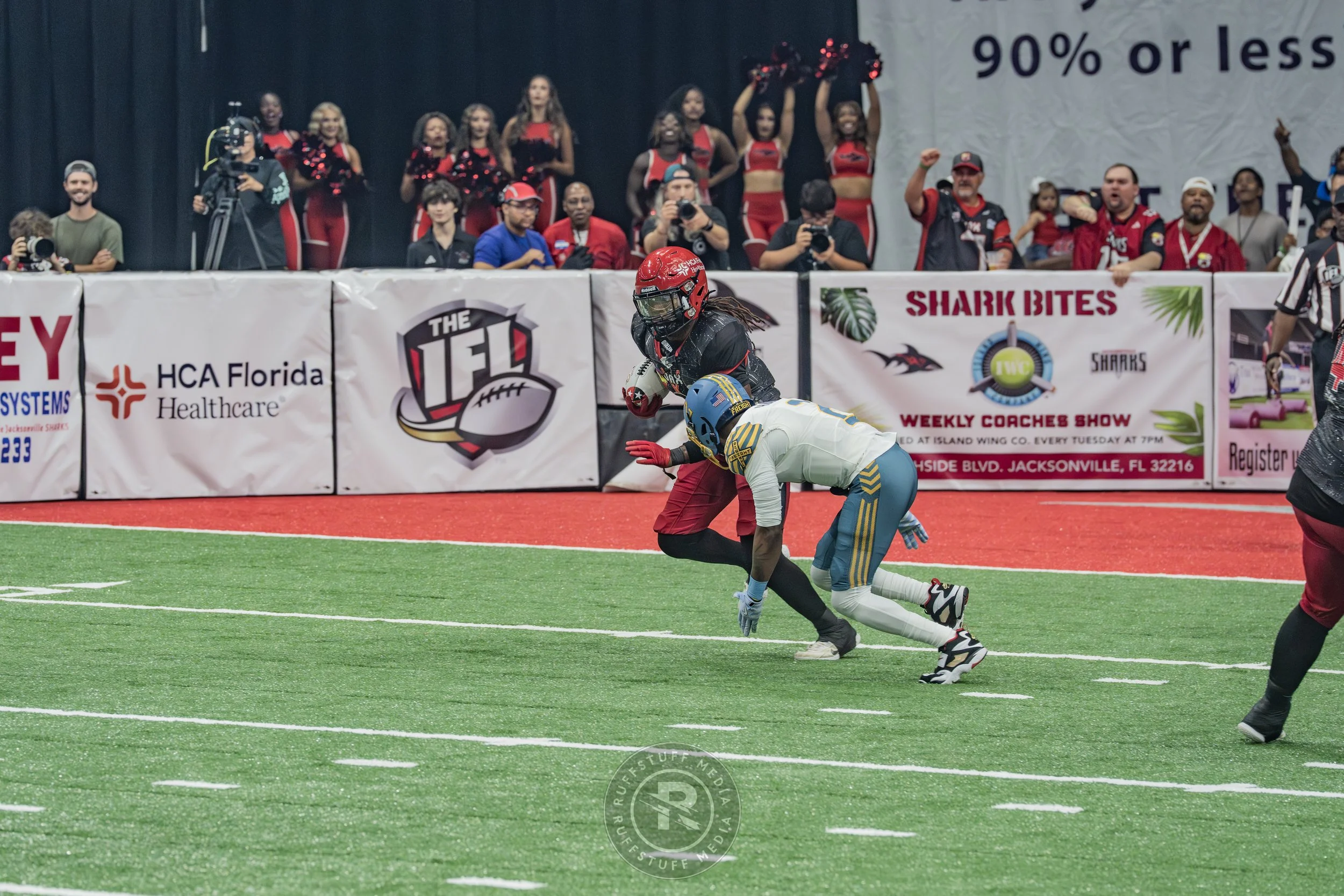 Sharks 260530-160.JPG