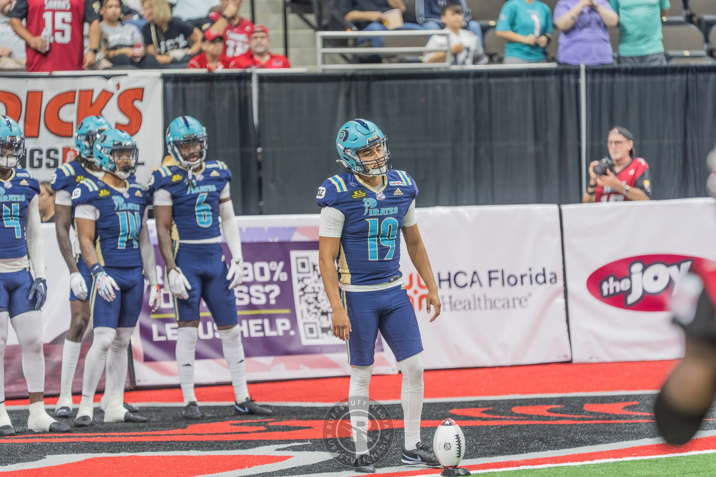 Sharks 260417-92.JPG