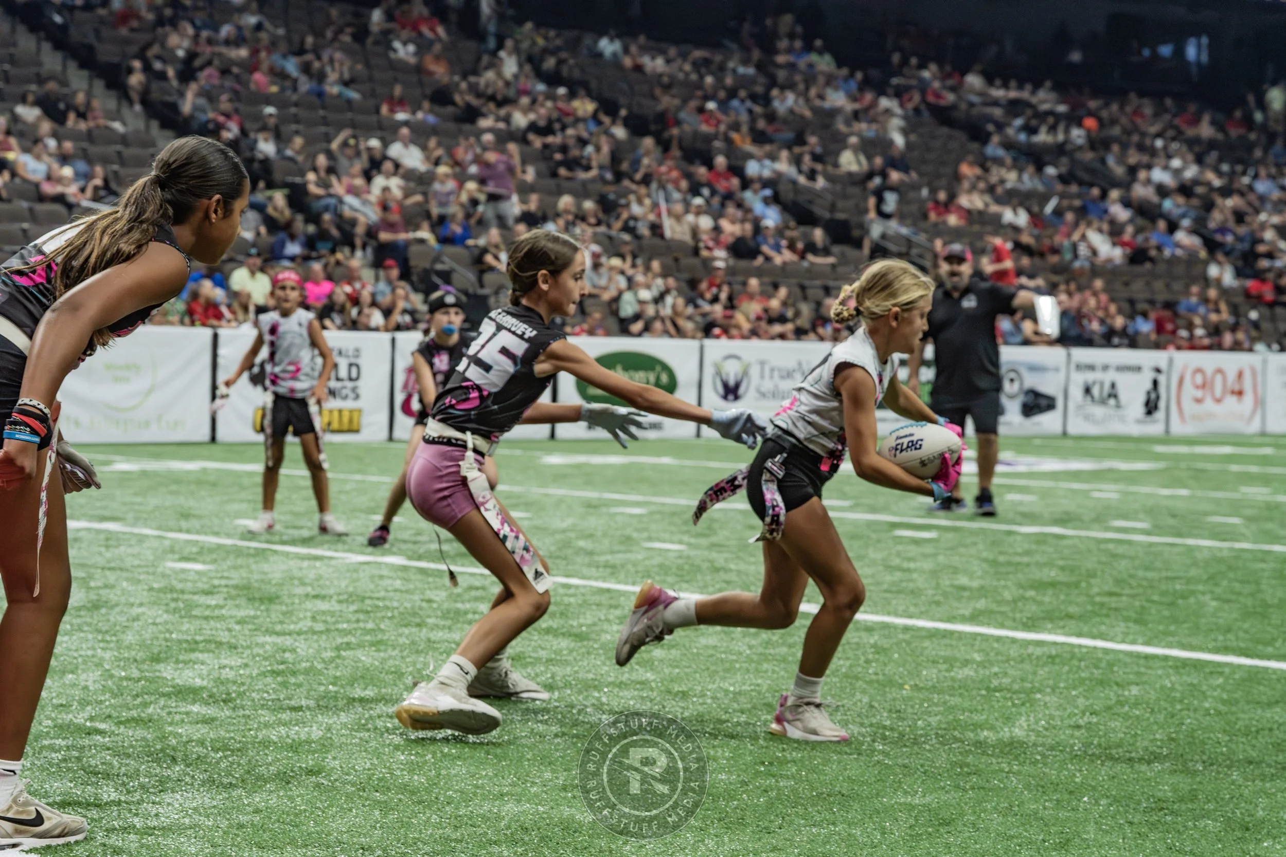 Sharks 260530-418.JPG