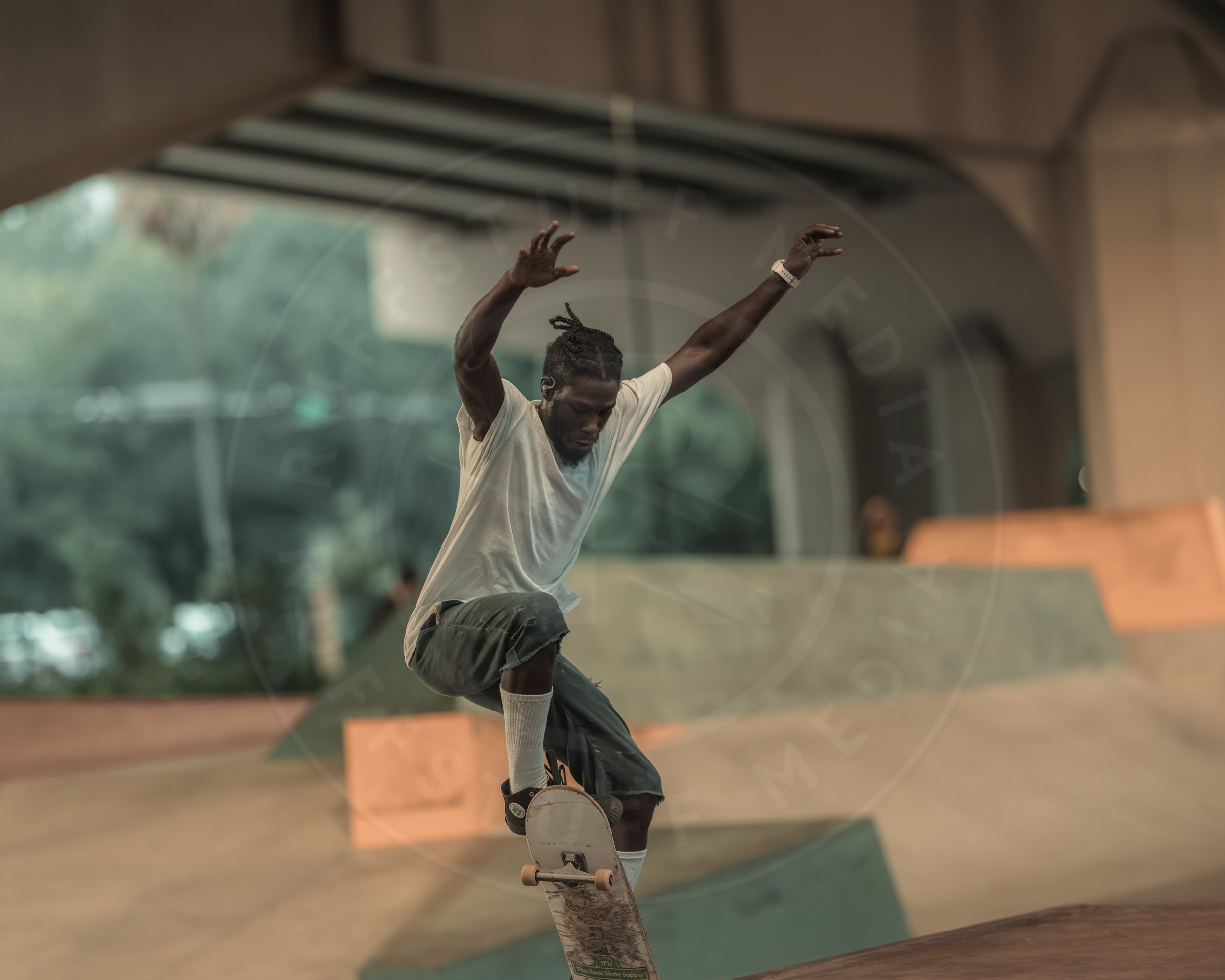 Skate Park 260904-59.JPG