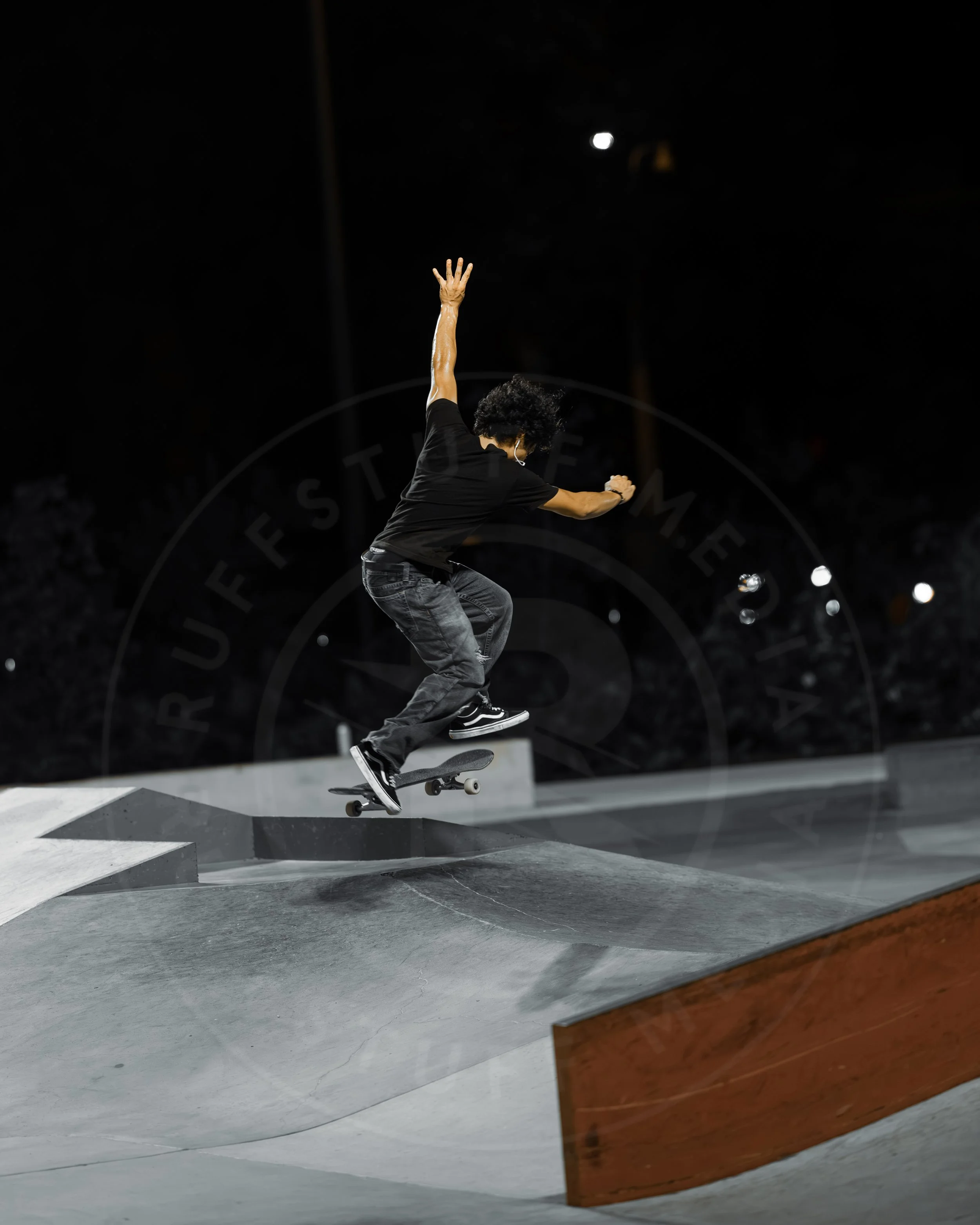 Skate Park 260829-132.JPG