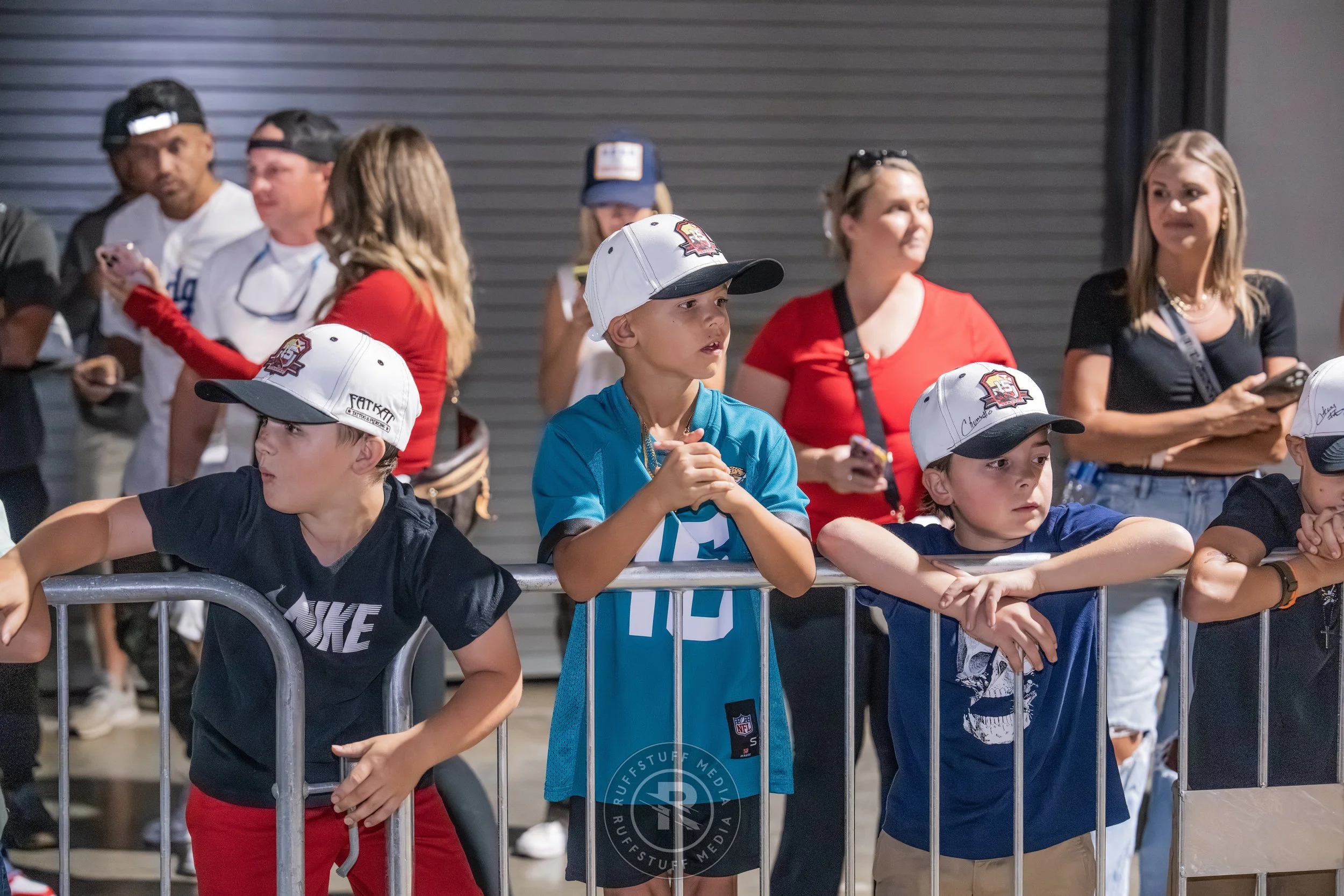 Sharks 260417-23_resize.JPG