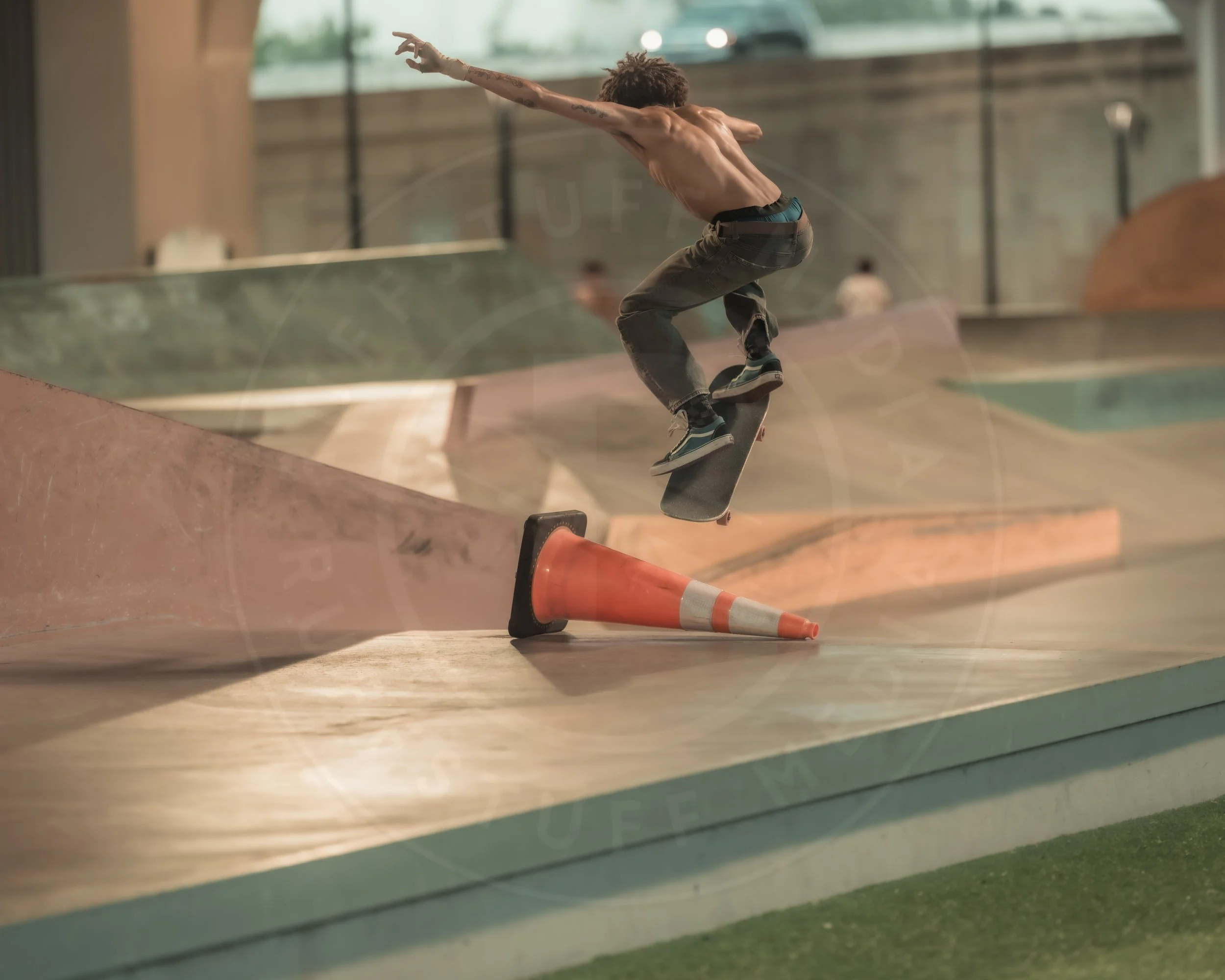 Skate Park 260904-67.JPG