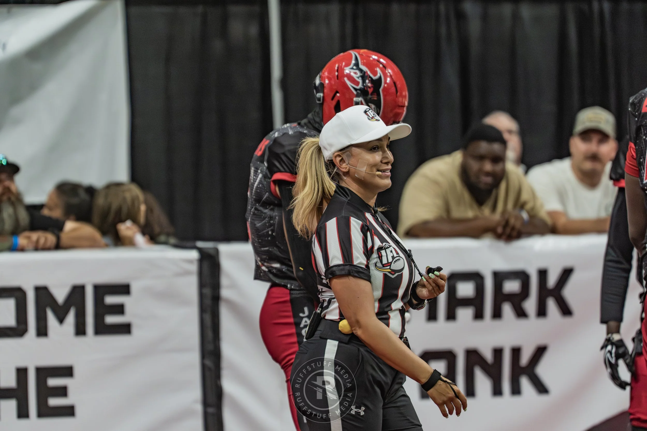 Sharks 260530-638.JPG