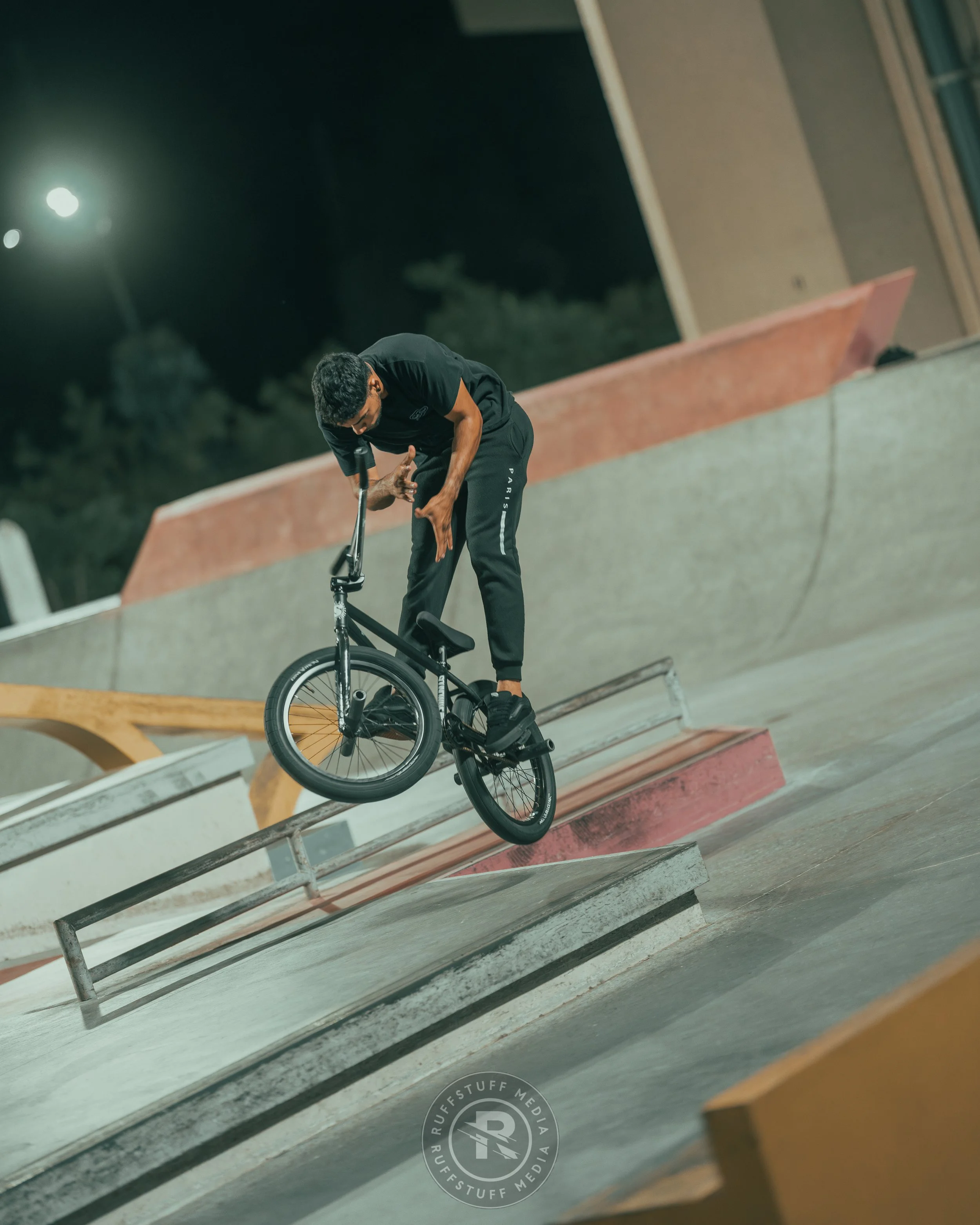 Skate Park 260522-123.JPG