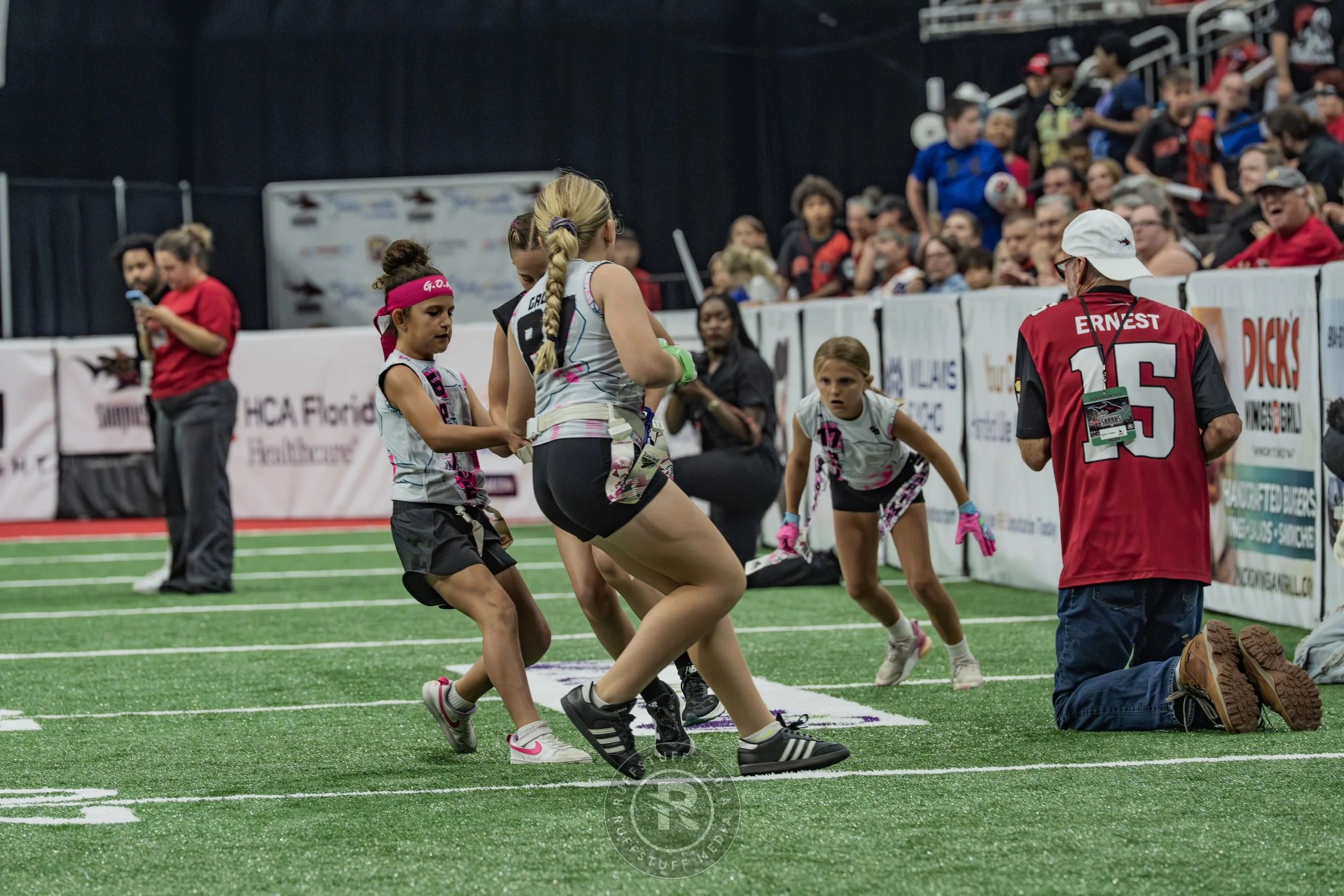 Sharks 260530-377.JPG