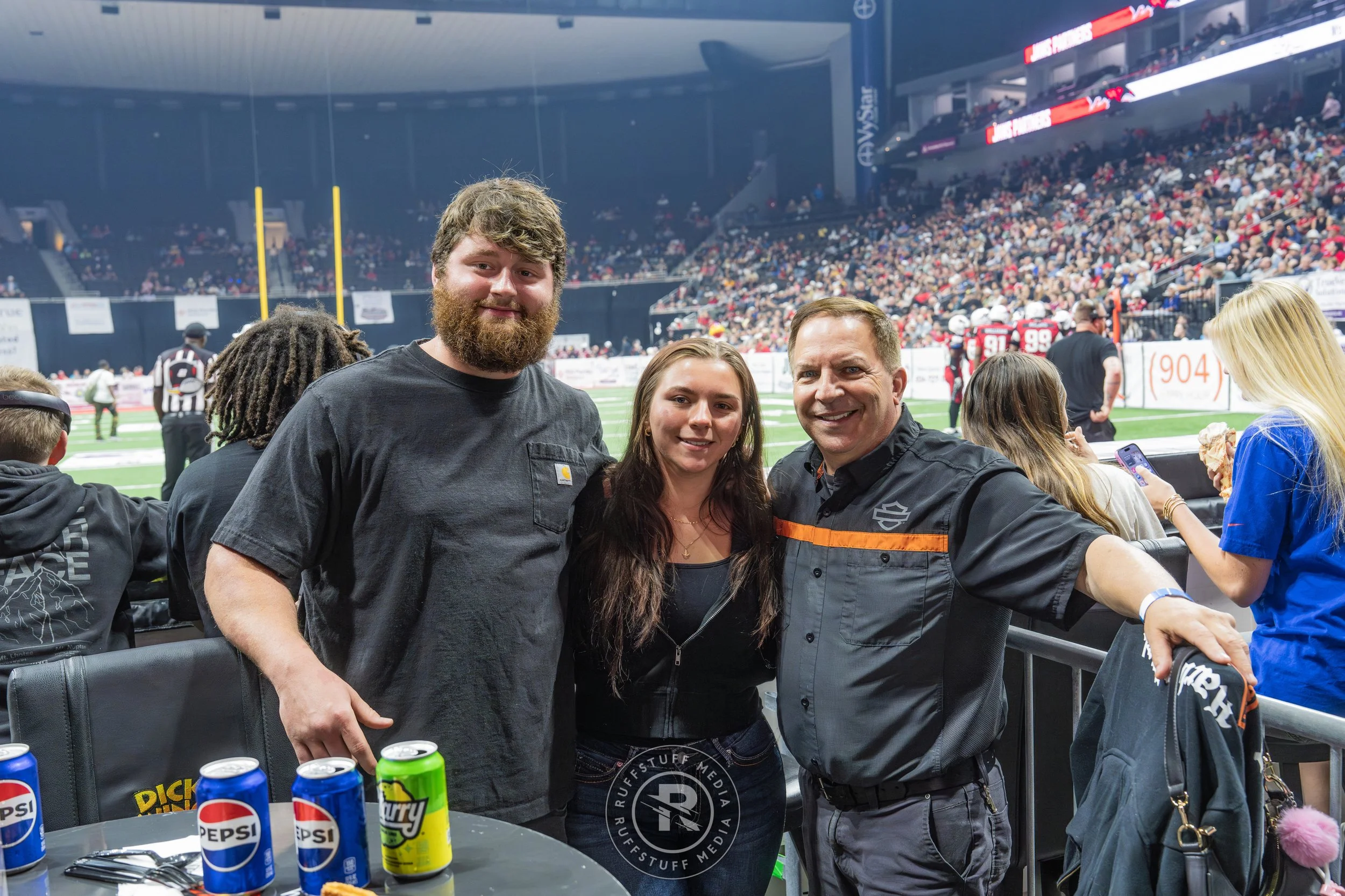 Sharks 260502-136_resize.JPG
