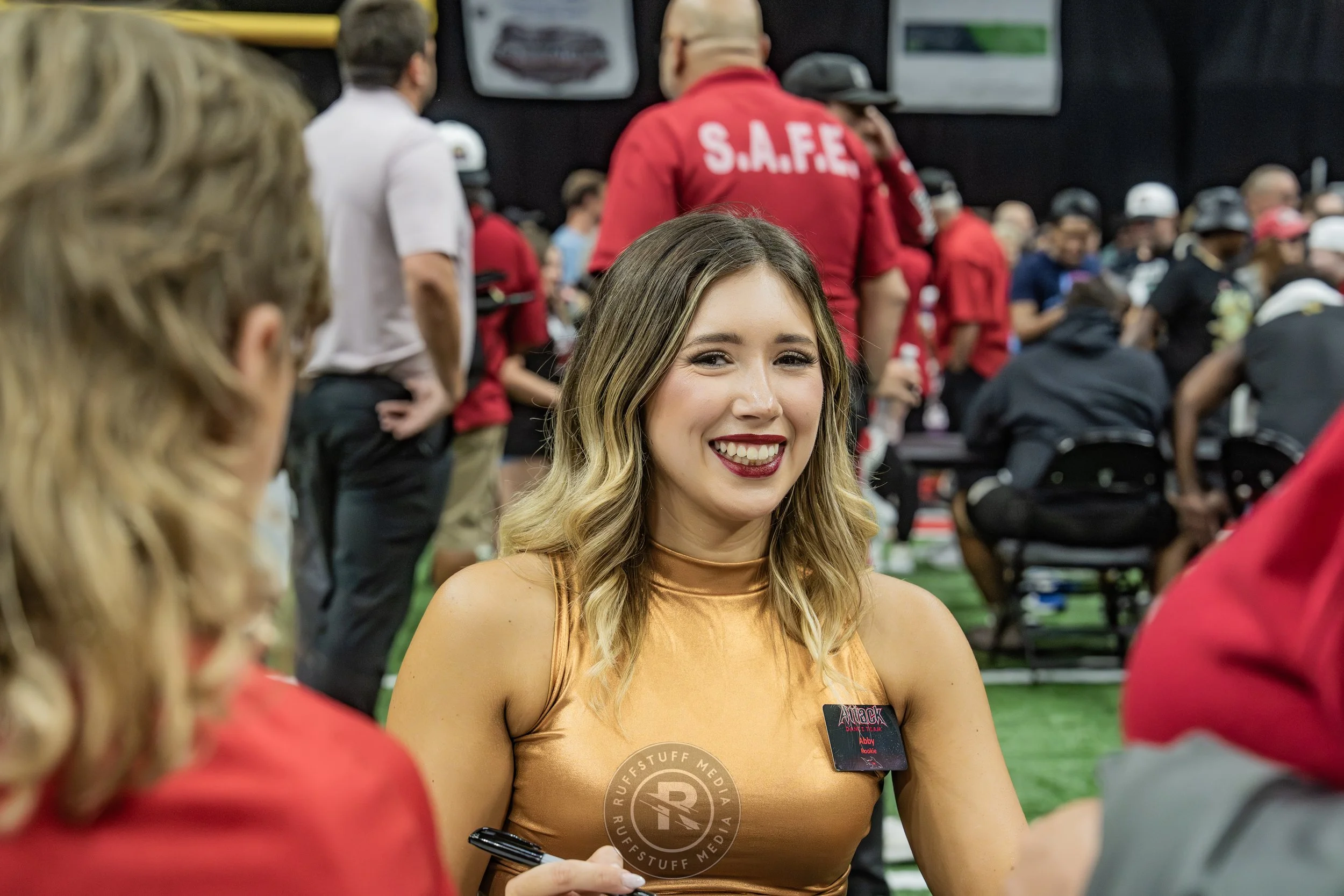 Sharks 260530-730.JPG