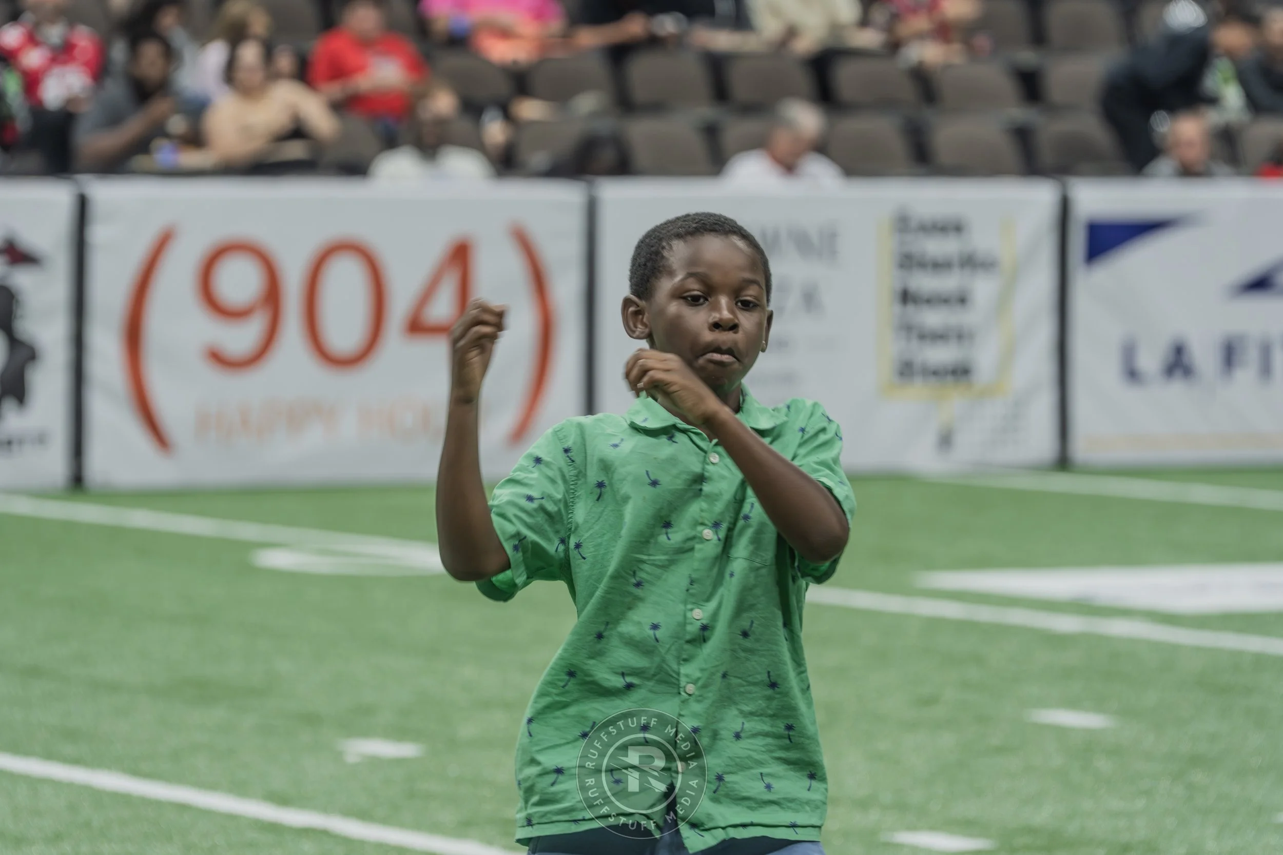 Sharks 260509-352.JPG