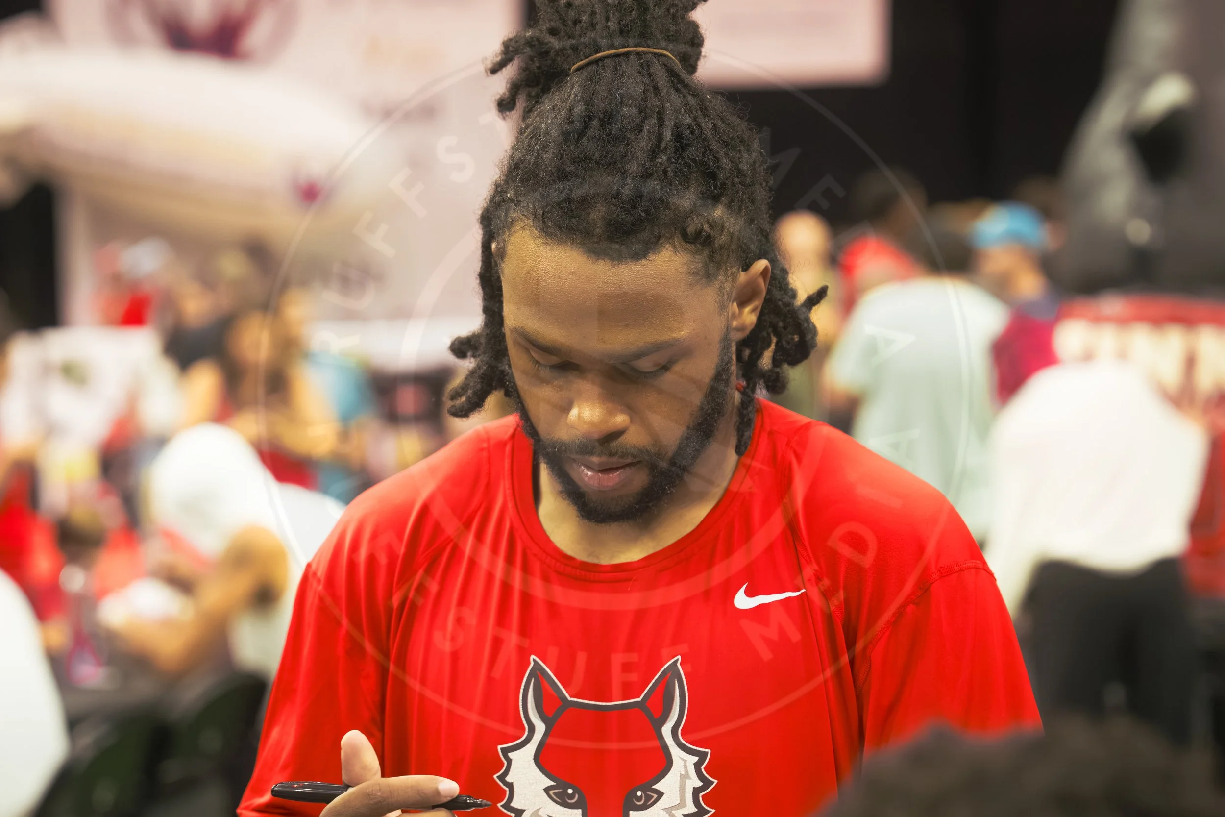 Sharks 260801-179.JPG