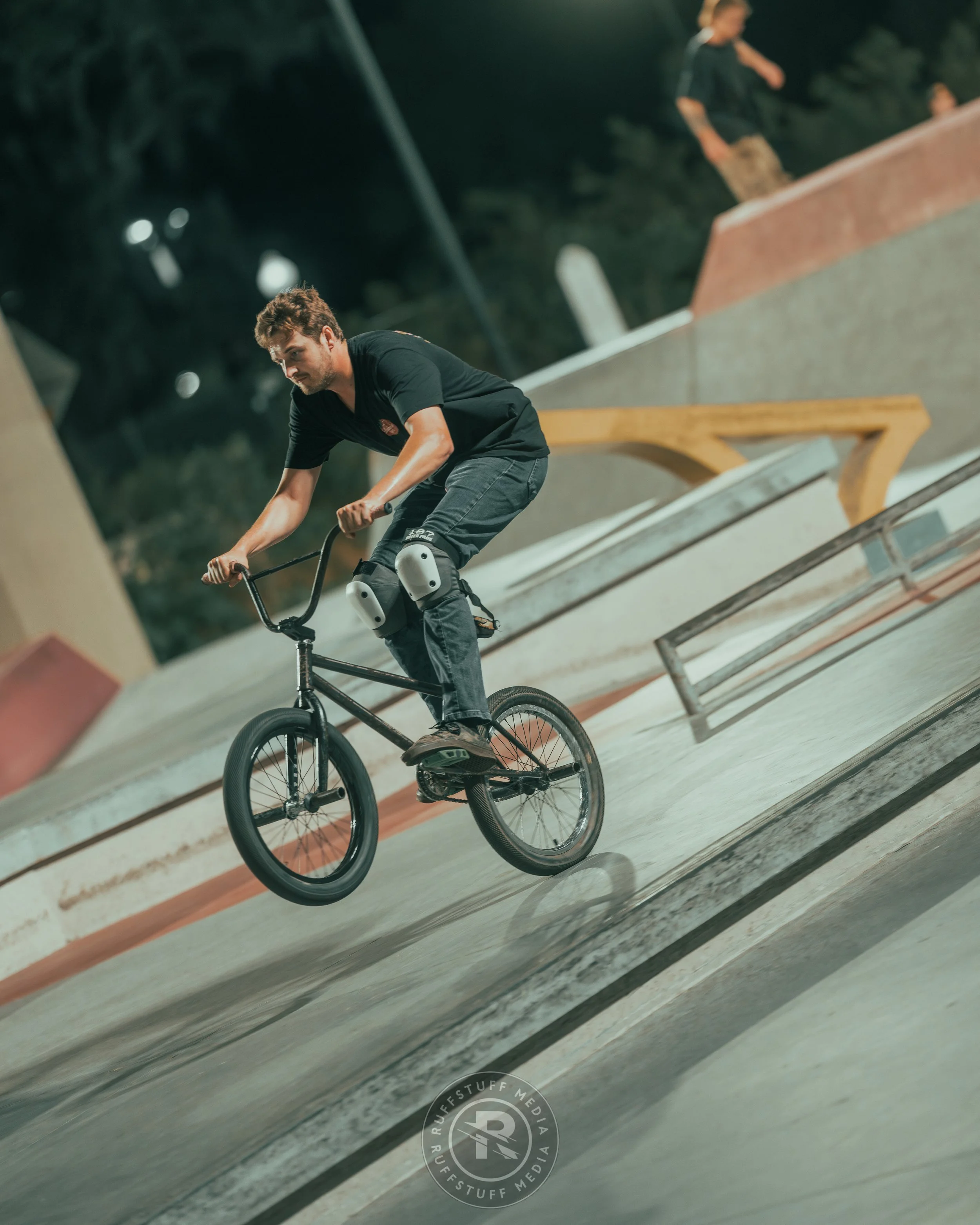 Skate Park 260522-116.JPG