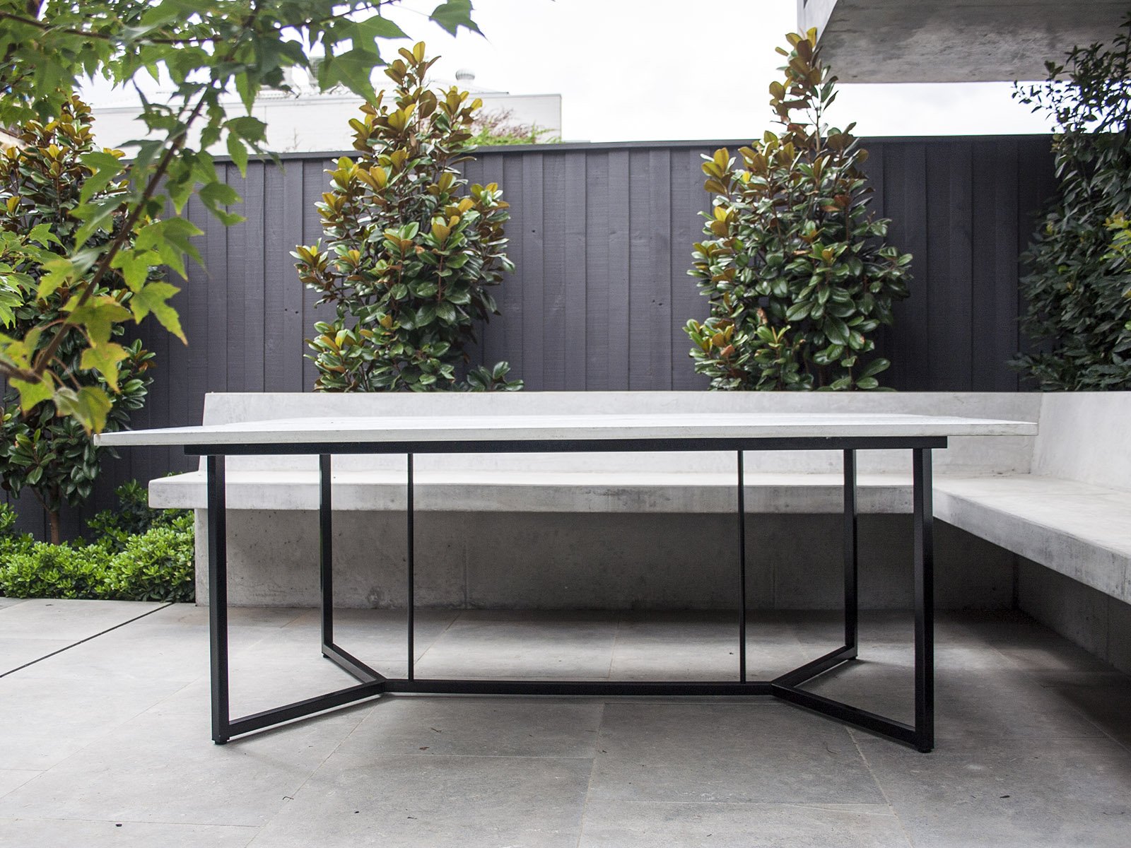 concrete-table-elegance-2.jpg