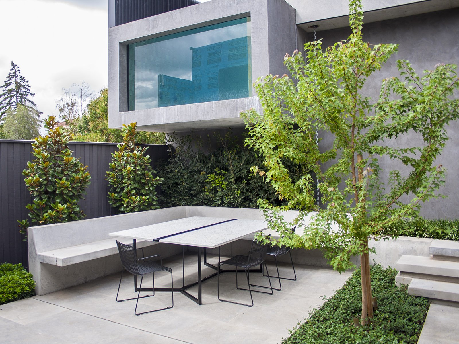 concrete-table-elegance-3.jpg