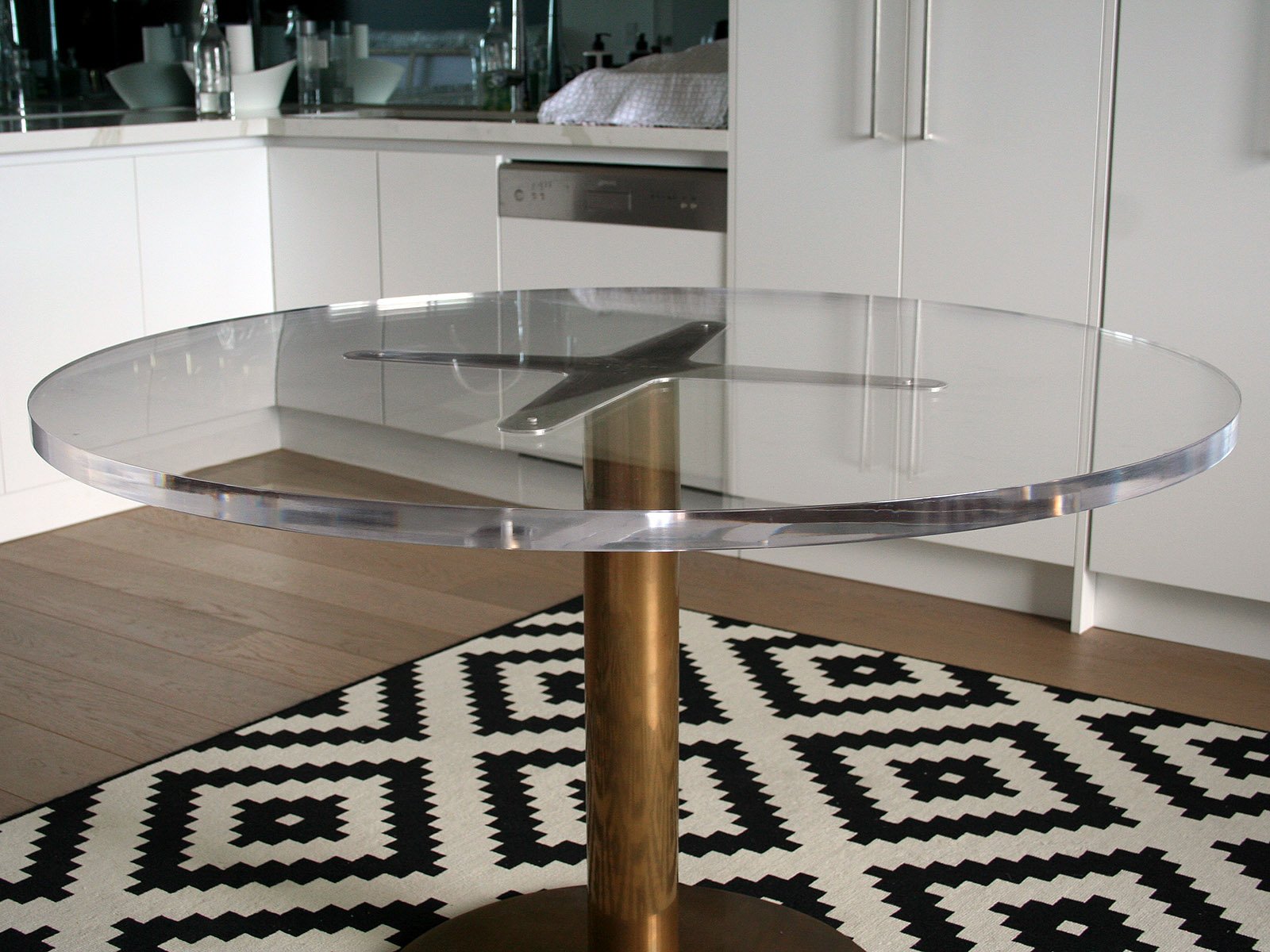 lucite-bronze-round-table-2.jpg
