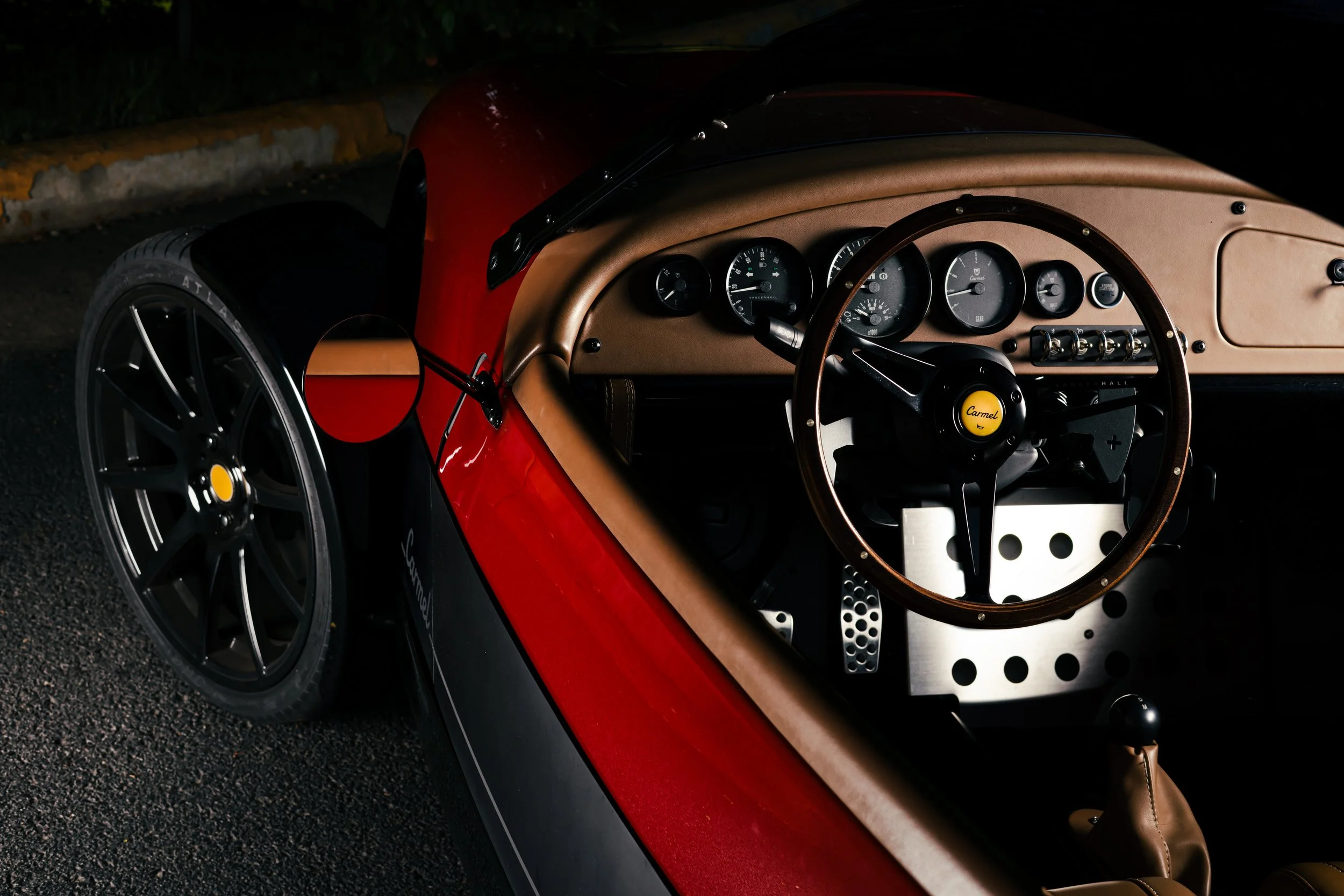 exteriorsidevanderhall 2.JPG